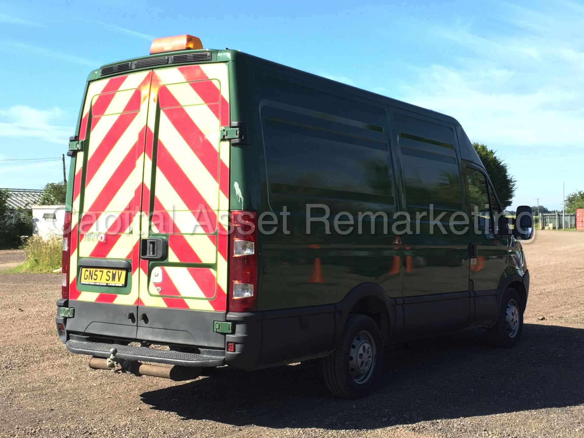 IVECO DAILY 35S12 'MWB HI-ROOF' (2008 MODEL) '2.3 DIESEL' (1 COMPANY OWNER FROM NEW) - Image 7 of 17