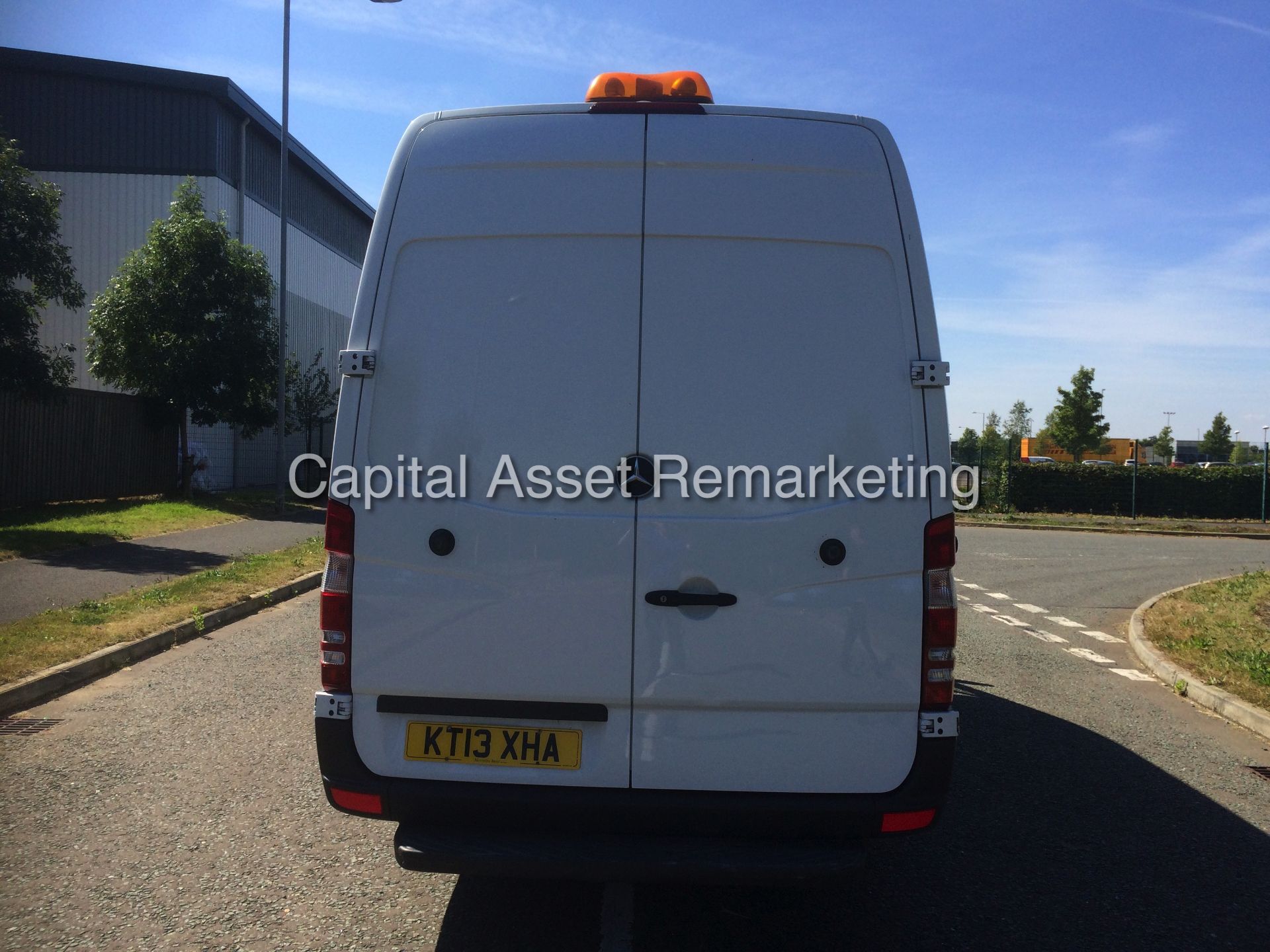 (On Sale) MERCEDES SPRINTER 313CDI - LONG WHEEL BASE - HI TOP - 13 REG - 1 OWNER - EURO 5 - Image 4 of 16