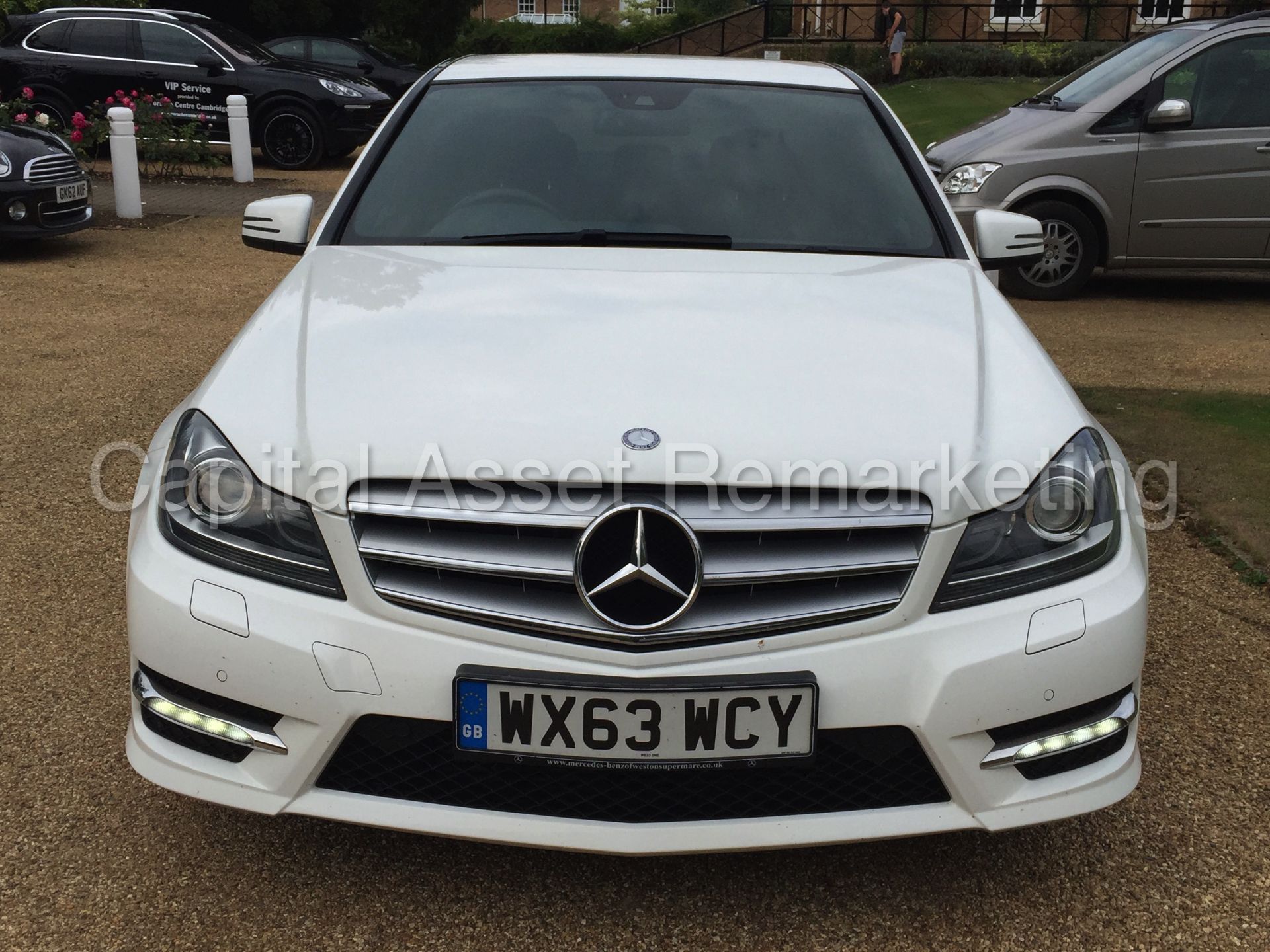 MERCEDES-BENZ C220 CDI 'AMG SPORT PLUS' (2014 MODEL) '7-G AUTO - LEATHER - SAT NAV' (1 OWNER) - Image 3 of 29