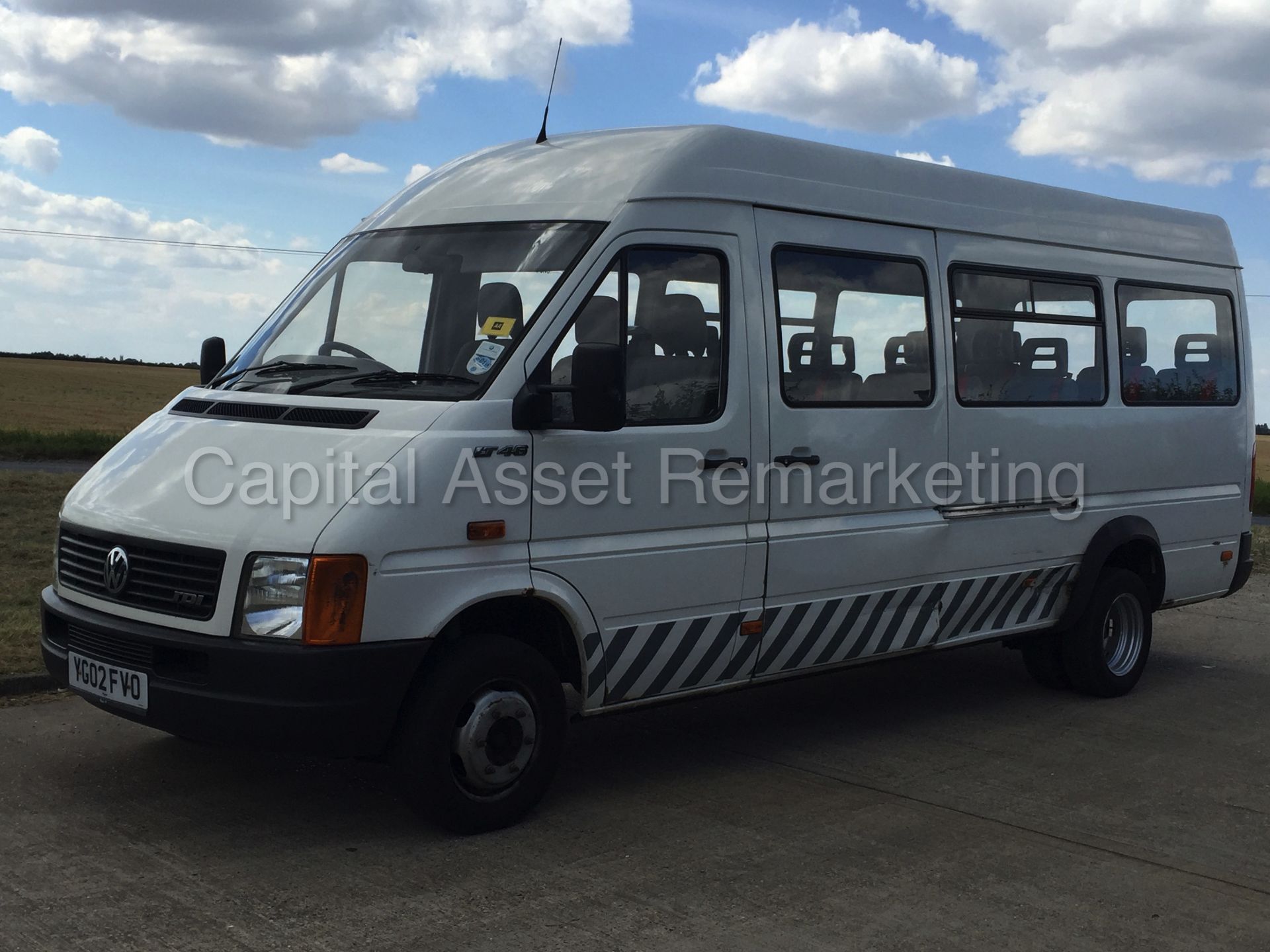 VW LT 46 'LWB HI-ROOF' (2002 - 02 REG) '17 SEATER MINI-BUS' '2.5 TDI - DIESEL' (NO VAT - SAVE 20%) - Image 18 of 19