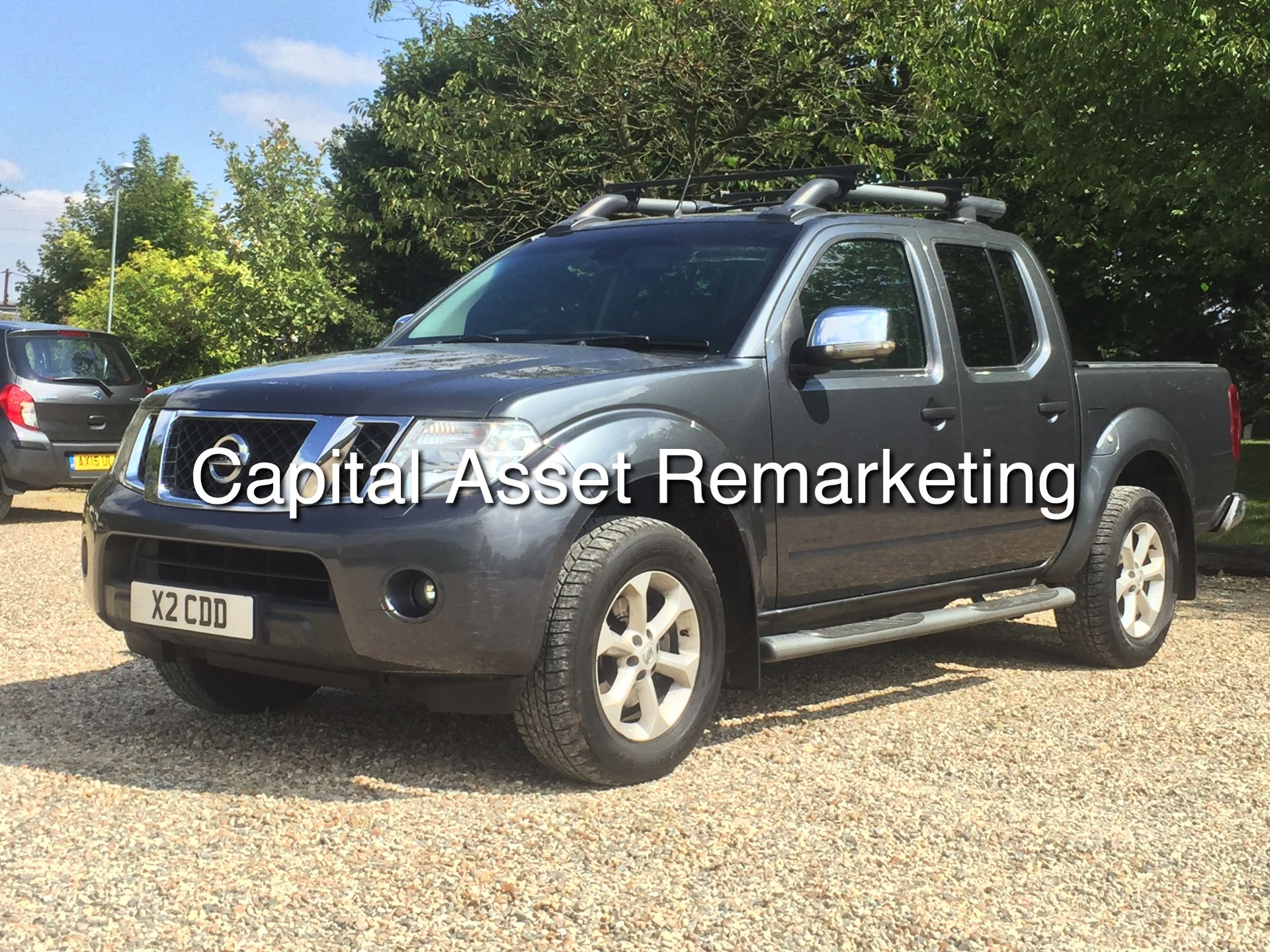 (On Sale) NISSAN NAVARA 'TEKNA' (2011) D/CAB PICK-UP 'LEATHER - SAT NAV - FULL HISTORY' (HUGE SPEC) - Image 4 of 30