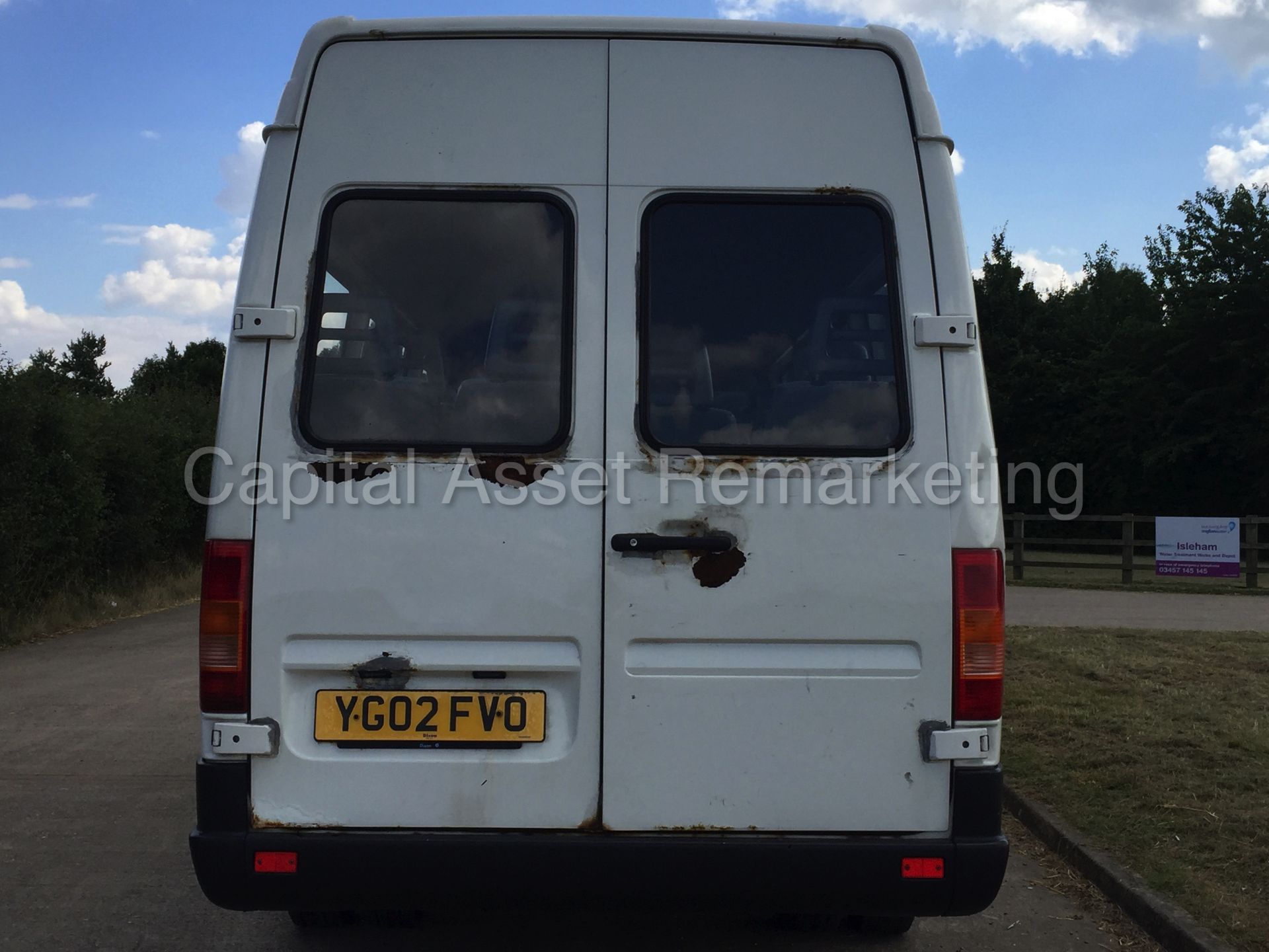 VW LT 46 'LWB HI-ROOF' (2002 - 02 REG) '17 SEATER MINI-BUS' '2.5 TDI - DIESEL' (NO VAT - SAVE 20%) - Image 16 of 19