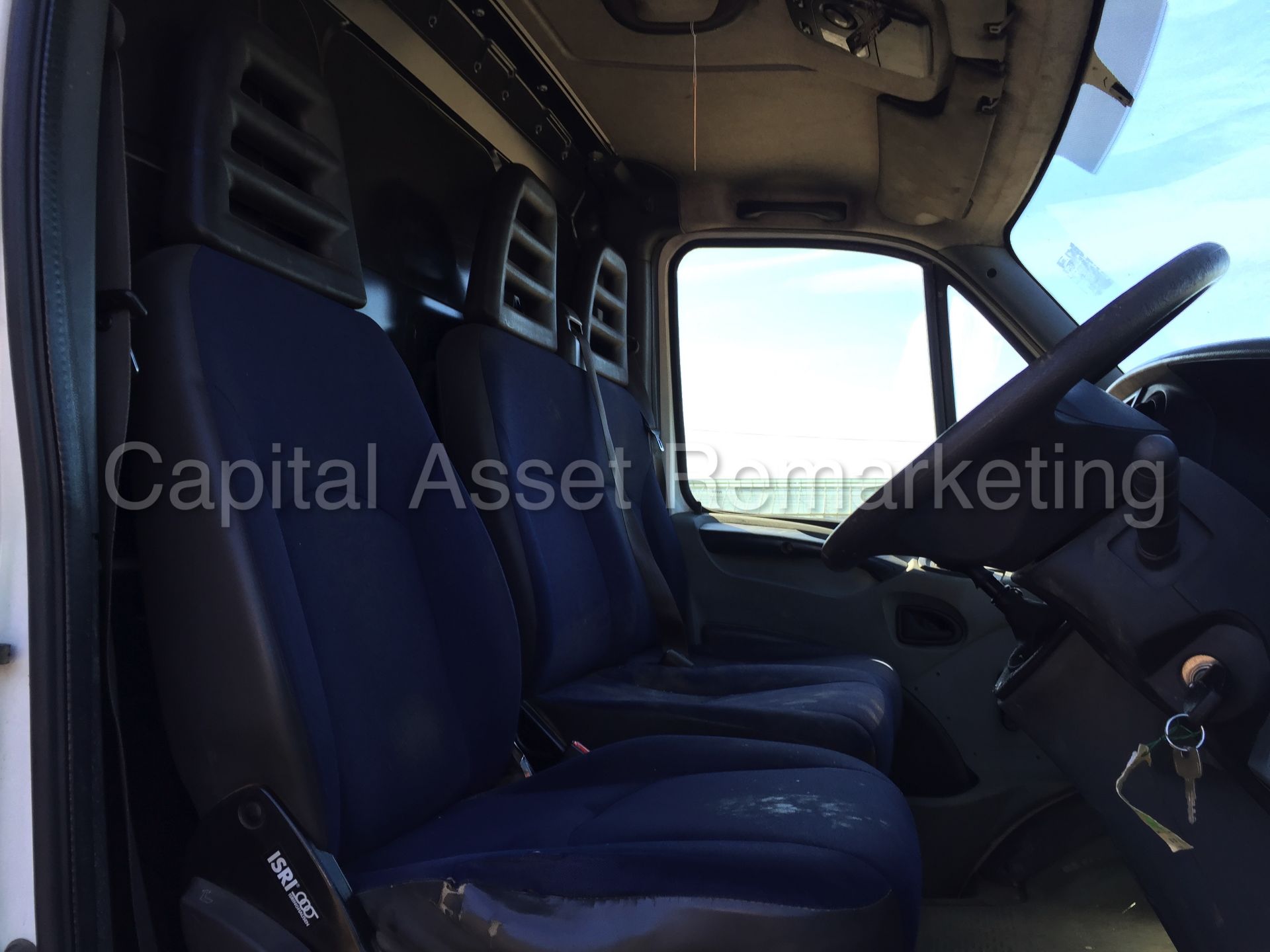 IVECO DAILY 35S12 'MWB HI-ROOF' (2008 MODEL) '2.3 DIESEL' (1 COMPANY OWNER FROM NEW) - Image 11 of 17