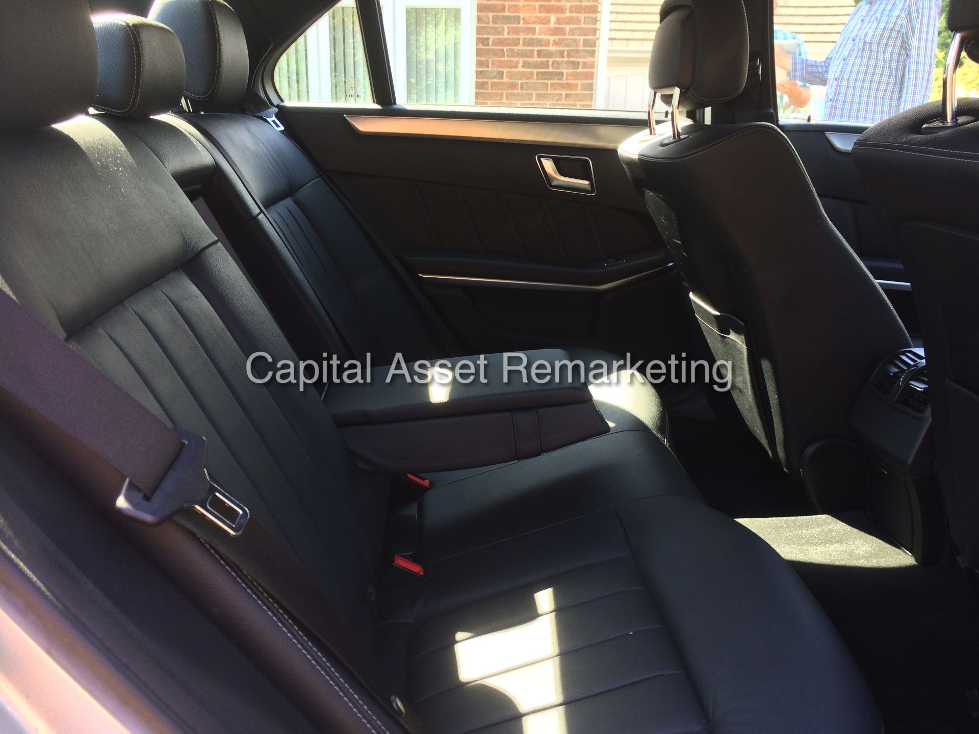 (ON SALE) MERCEDES E220CDI "SPECIAL EQUIPMENT - SE" AUTO PADDEL SHIFT (2015 MODEL) 1 OWNER -ONLY 21K - Image 17 of 23