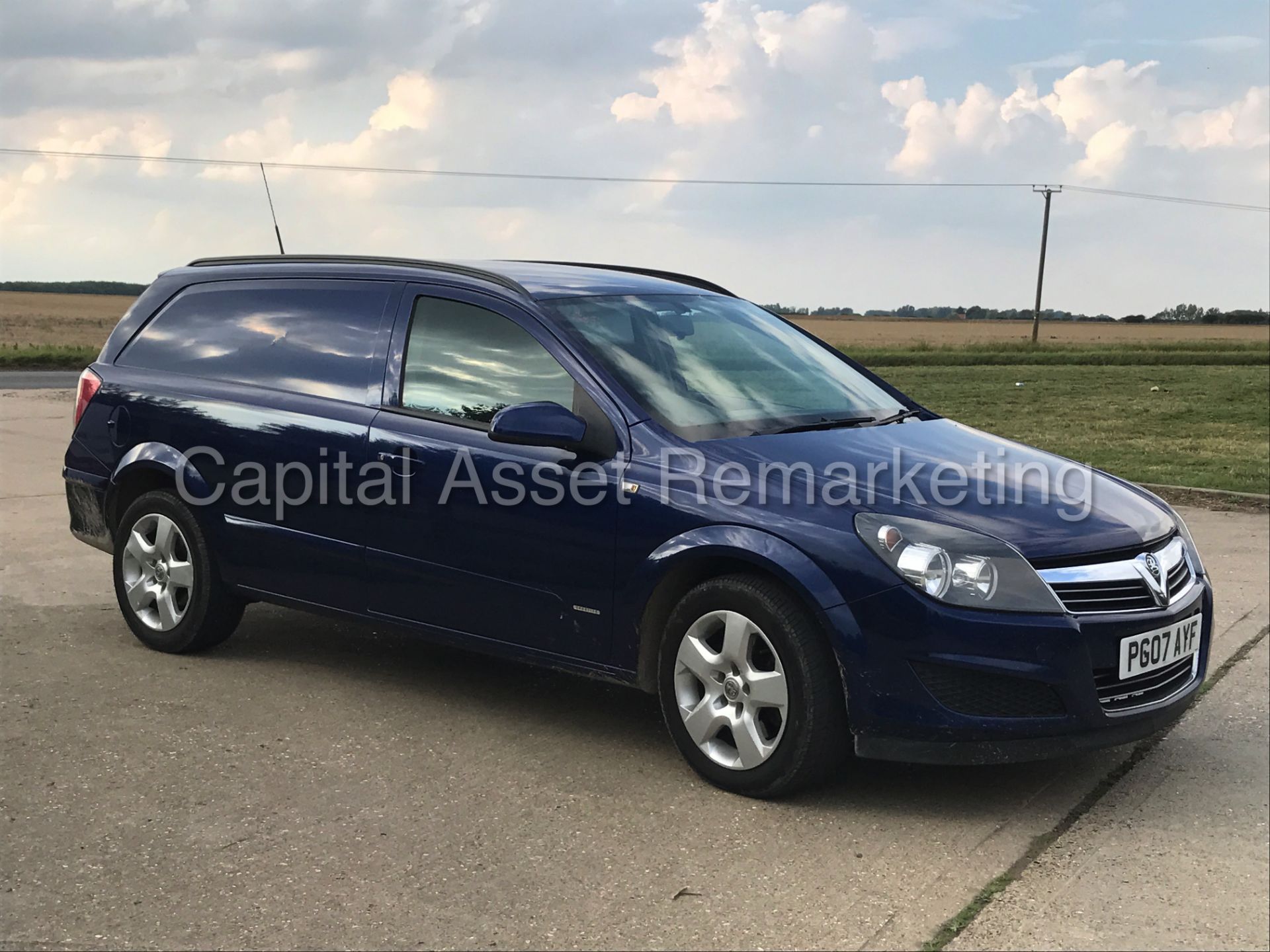 (On Sale) VAUXHALL ASTRA 'SPORTIVE' (2007) '1.9 CDTI - 120 PS - 6 SPEED - AIR CON - SAT NAV' - Image 7 of 20