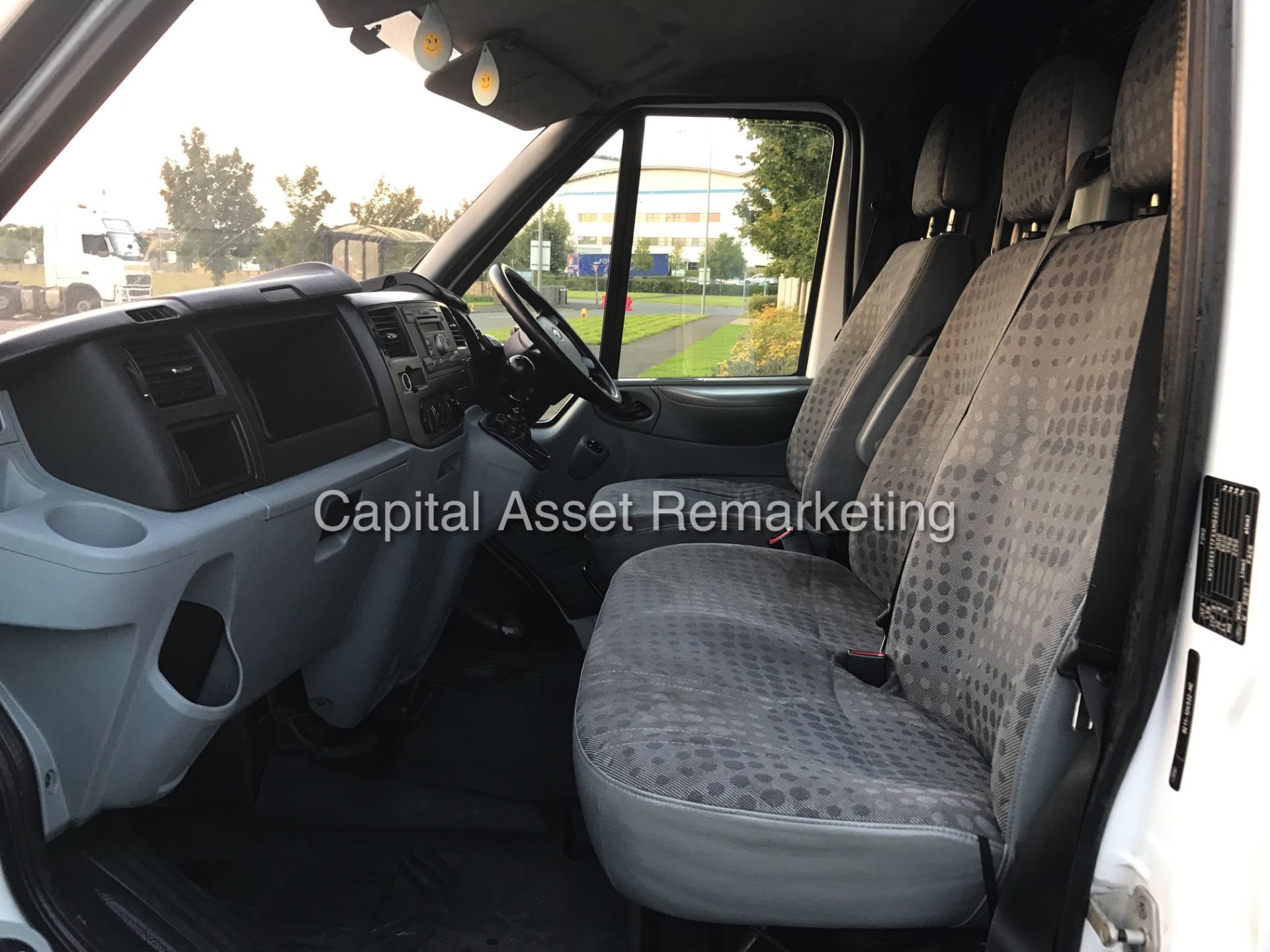 (ON SALE) FORD TRANSIT 2.4TDCI "115PSI / 6 SPEED" LWB / HI TOP (2011 MODEL) LOW MILES - NO VAT - Image 11 of 18