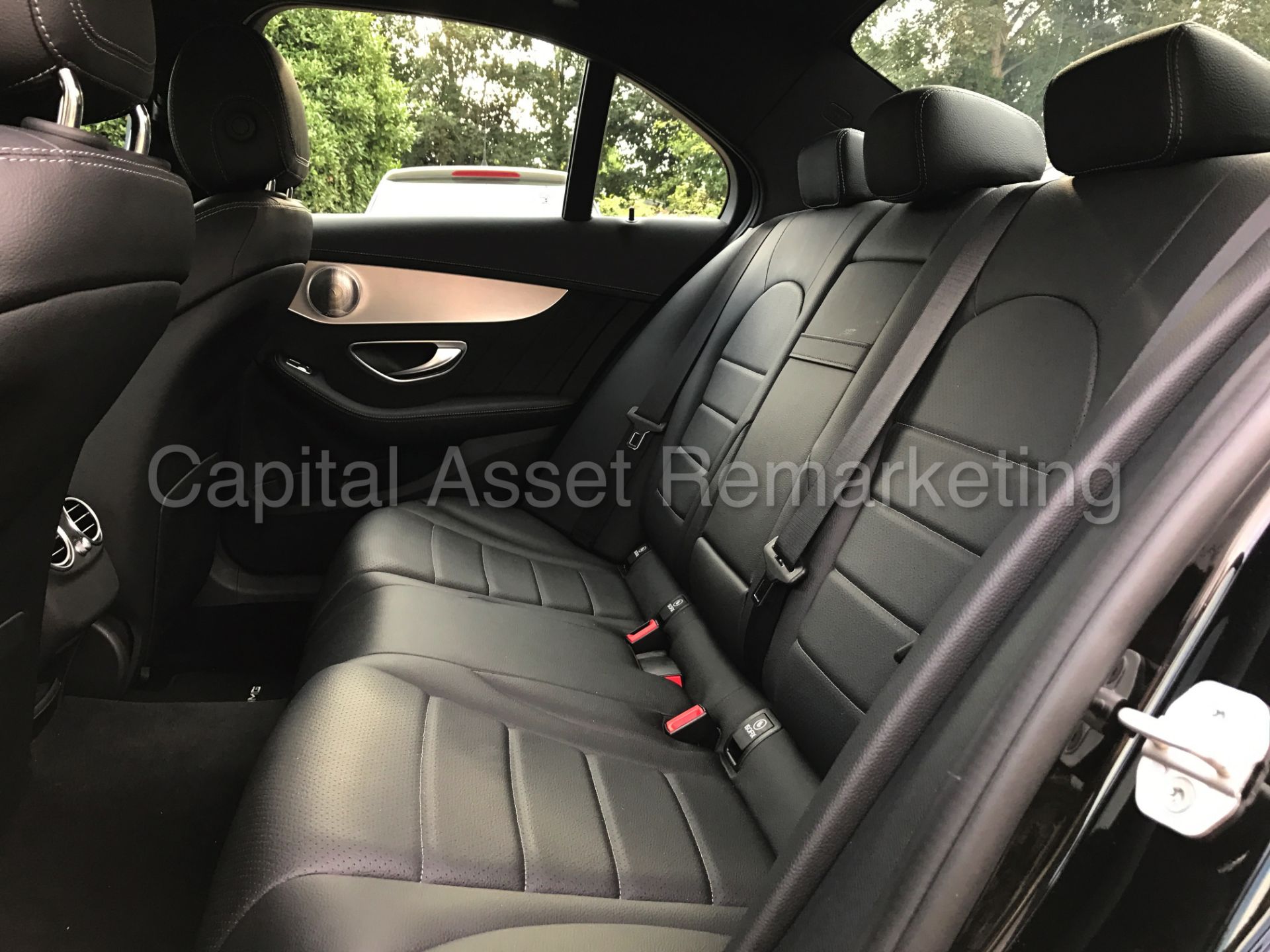 (ON SALE) MERCEDES-BENZ C250 D 'AMG LINE - PREMIUM PLUS' (2016 MODEL) 'LEATHER - AUTO-NAV - PANROOF' - Image 29 of 36