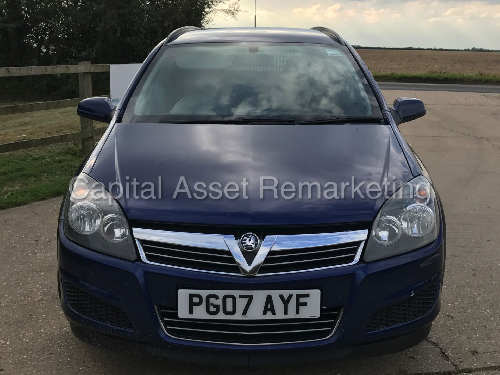 (On Sale) VAUXHALL ASTRA 'SPORTIVE' (2007) '1.9 CDTI - 120 PS - 6 SPEED - AIR CON - SAT NAV' - Image 8 of 20