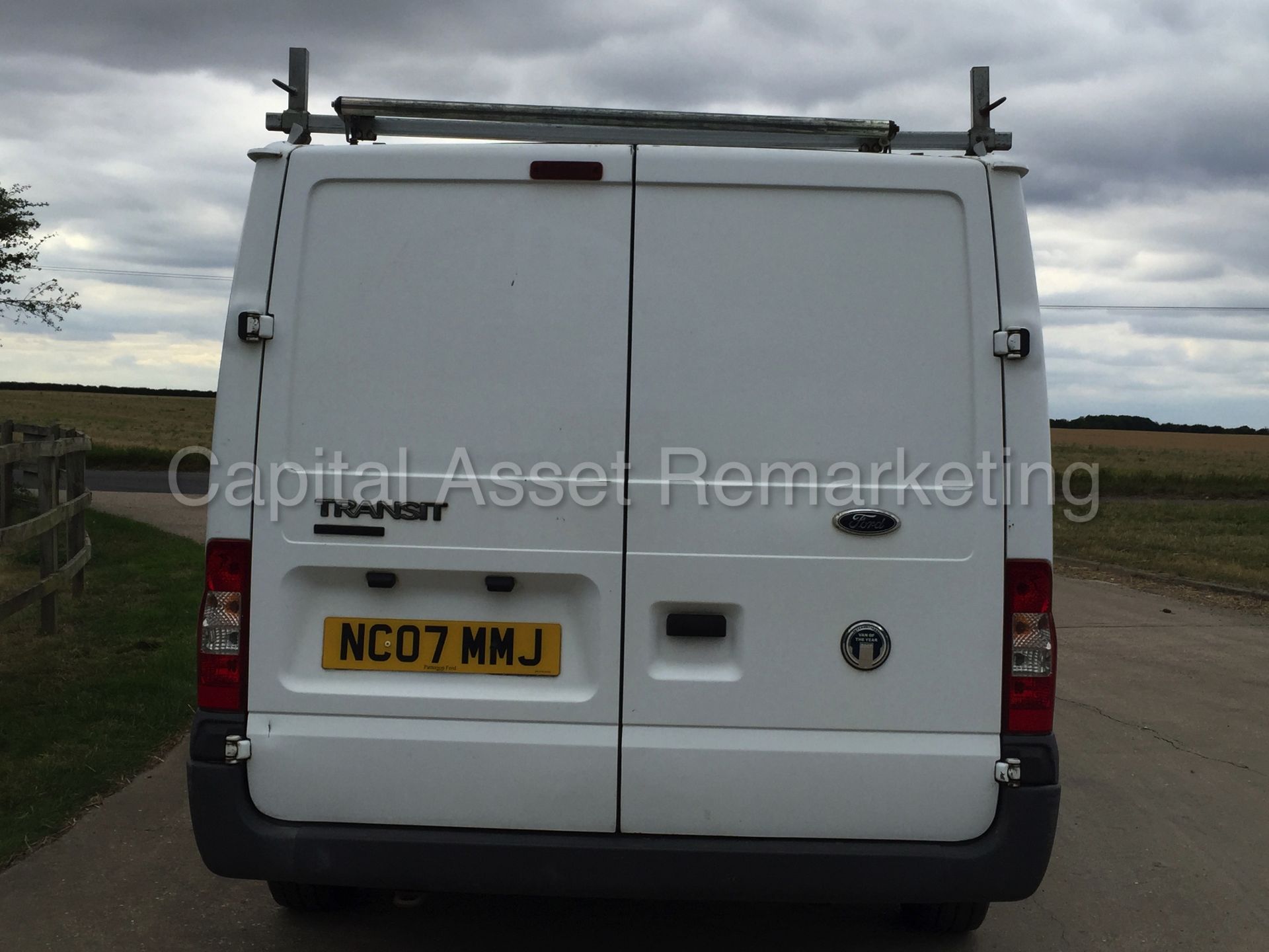 FORD TRANSIT 85 T280S (2007 - 07 REG) '6 SEATER CREW VAN' (1 FORMER COMPANY OWNER) **NO VAT** - Image 4 of 19