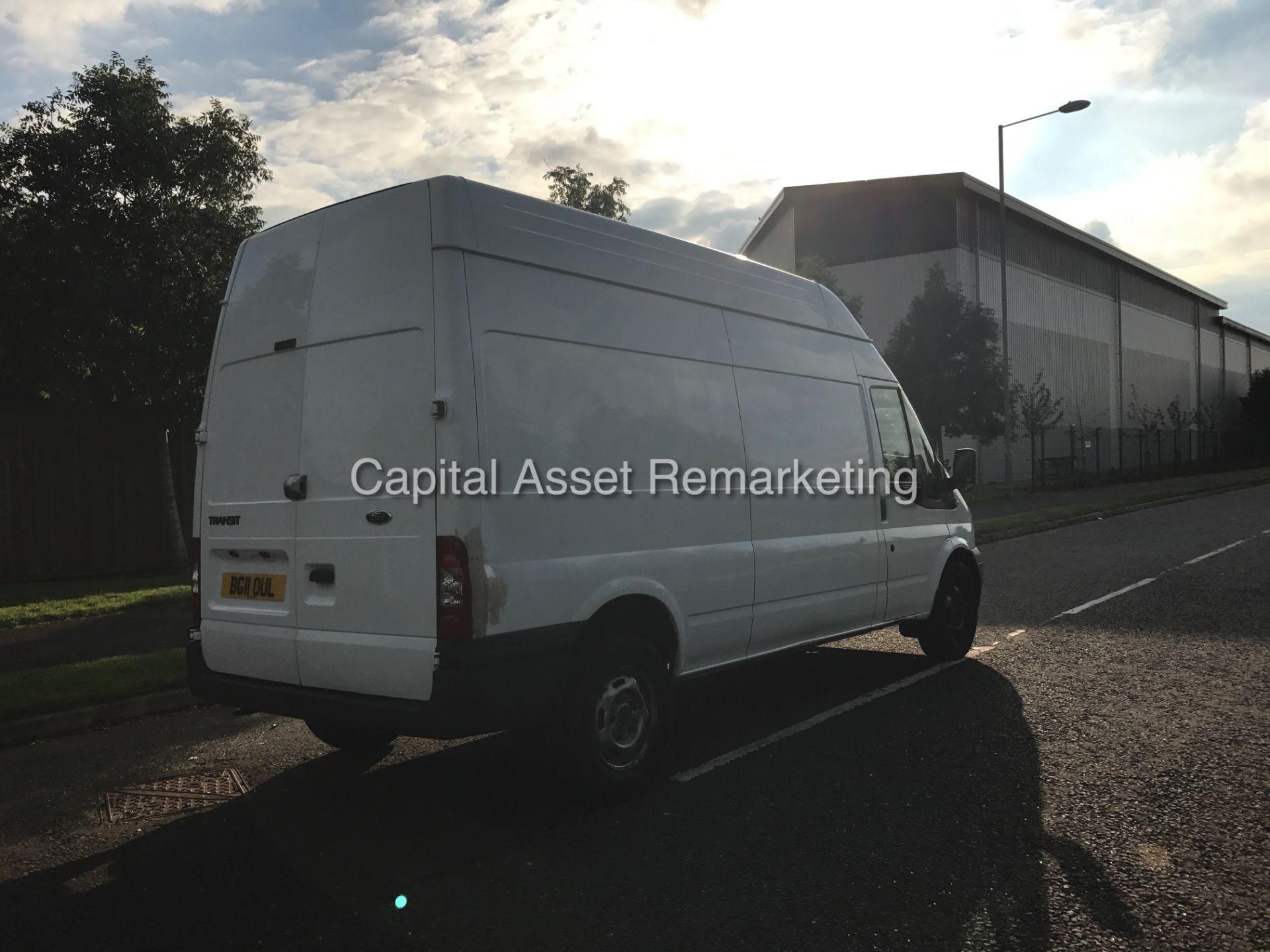 (ON SALE)FORD TRANSIT 2.4TDCI "115PSI / 6 SPEED" T350 - LWB / HIGH TOP (11 REG) LOW MILEAGE - - Image 6 of 18