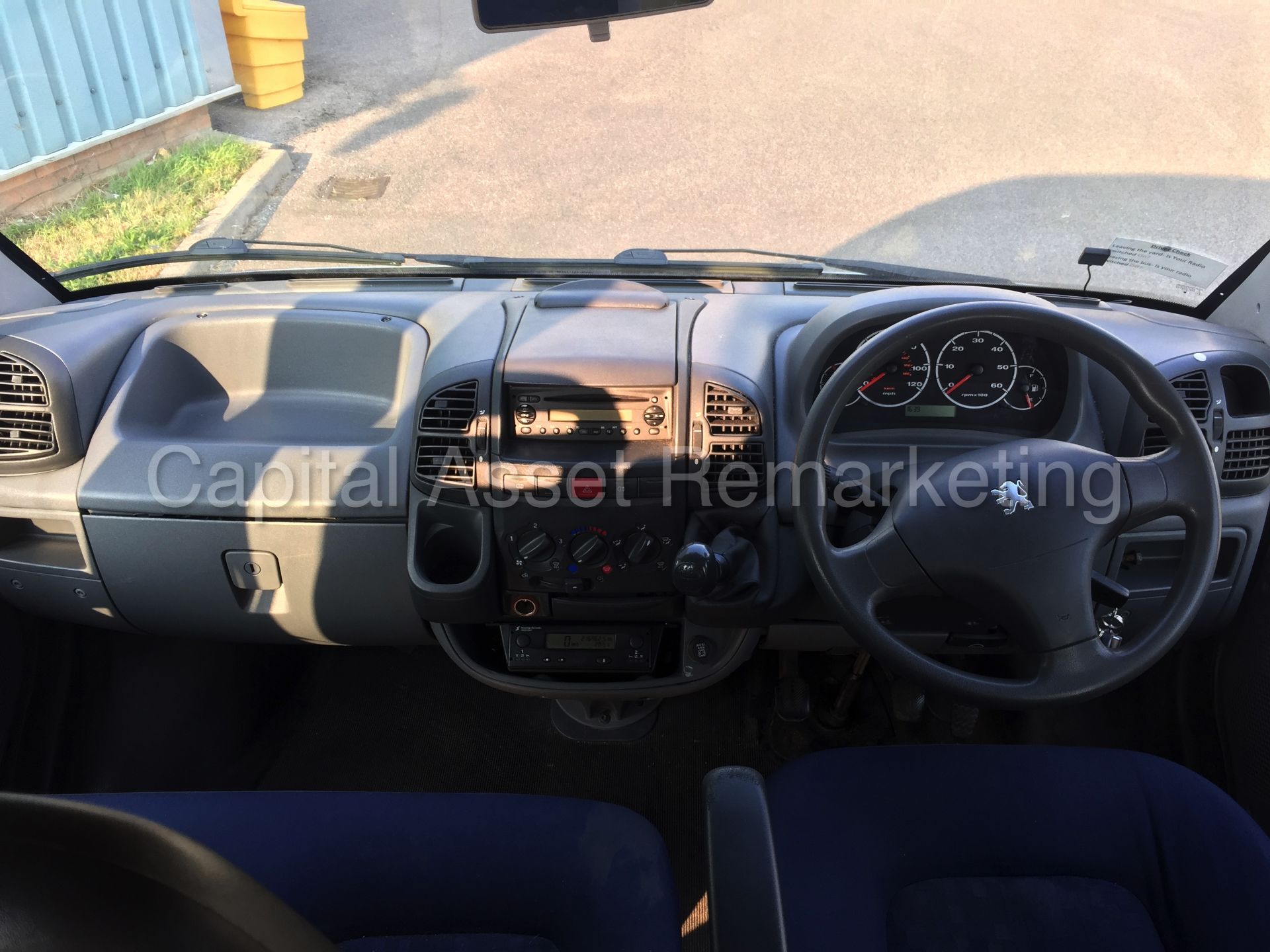 (On Sale) PEUGEOT BOXER 'LWB HI-ROOF' (2006 MODEL) '15 SEATER MINI-BUS' **2.8 DIESEL - LOW MILES** - Image 17 of 22