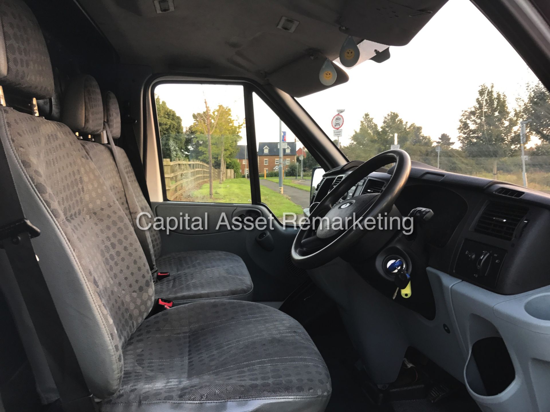 (ON SALE) FORD TRANSIT 2.4TDCI "115PSI / 6 SPEED" LWB / HI TOP (2011 MODEL) LOW MILES - NO VAT - Image 9 of 18