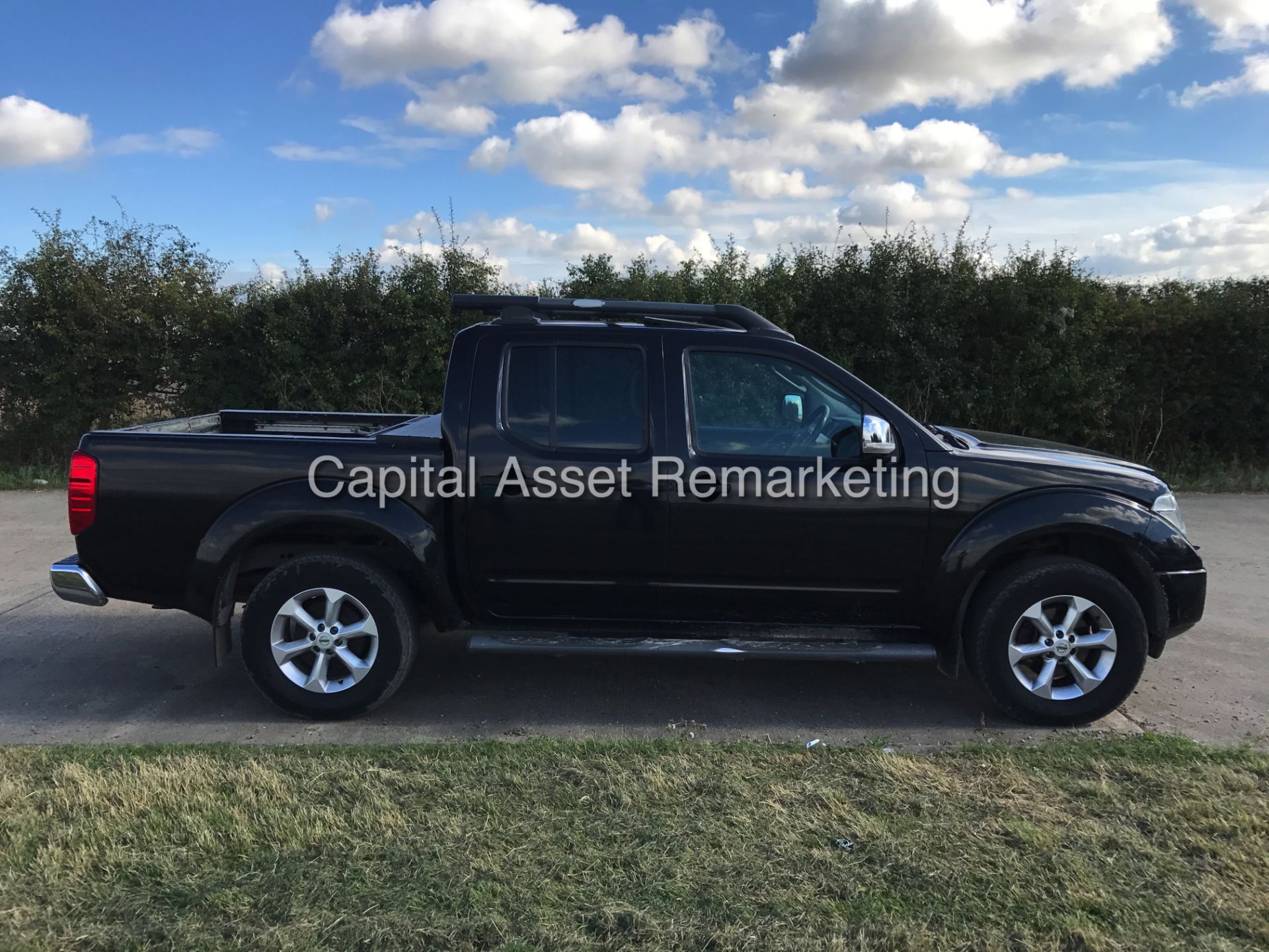 (ON SALE) NISSAN NAVARA 2.5DI AUTO "AVENTURA" DC PICKUP - 2008 MODEL-BLACK EDITION -LEATHER -SAT NAV - Image 8 of 25