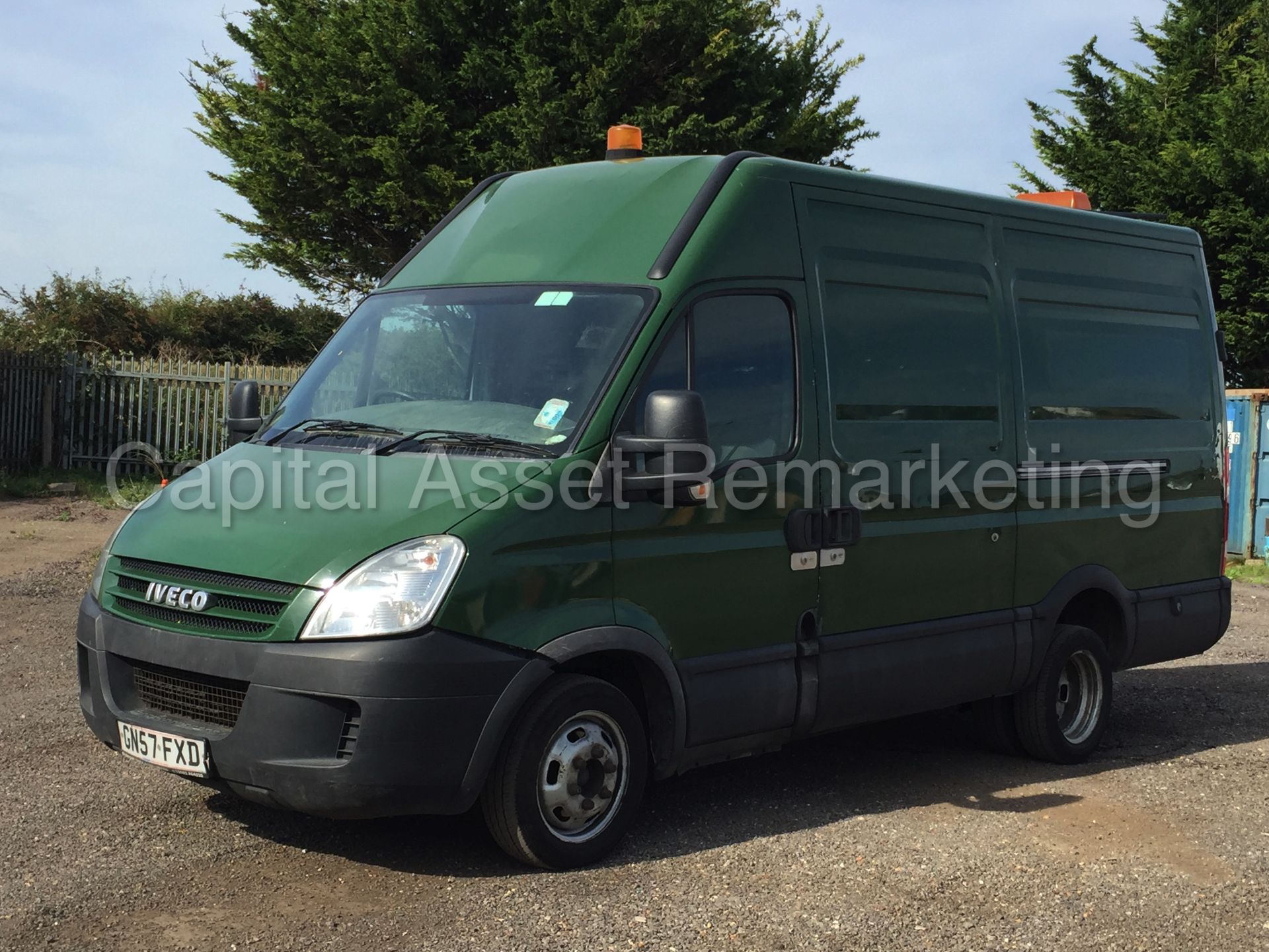 IVECO DAILY 35C12 'MWB HI-ROOF' (2008 MODEL) '2.3 DIESEL' (1 COMPANY OWNER FROM NEW) **LOW MILES** - Image 3 of 16