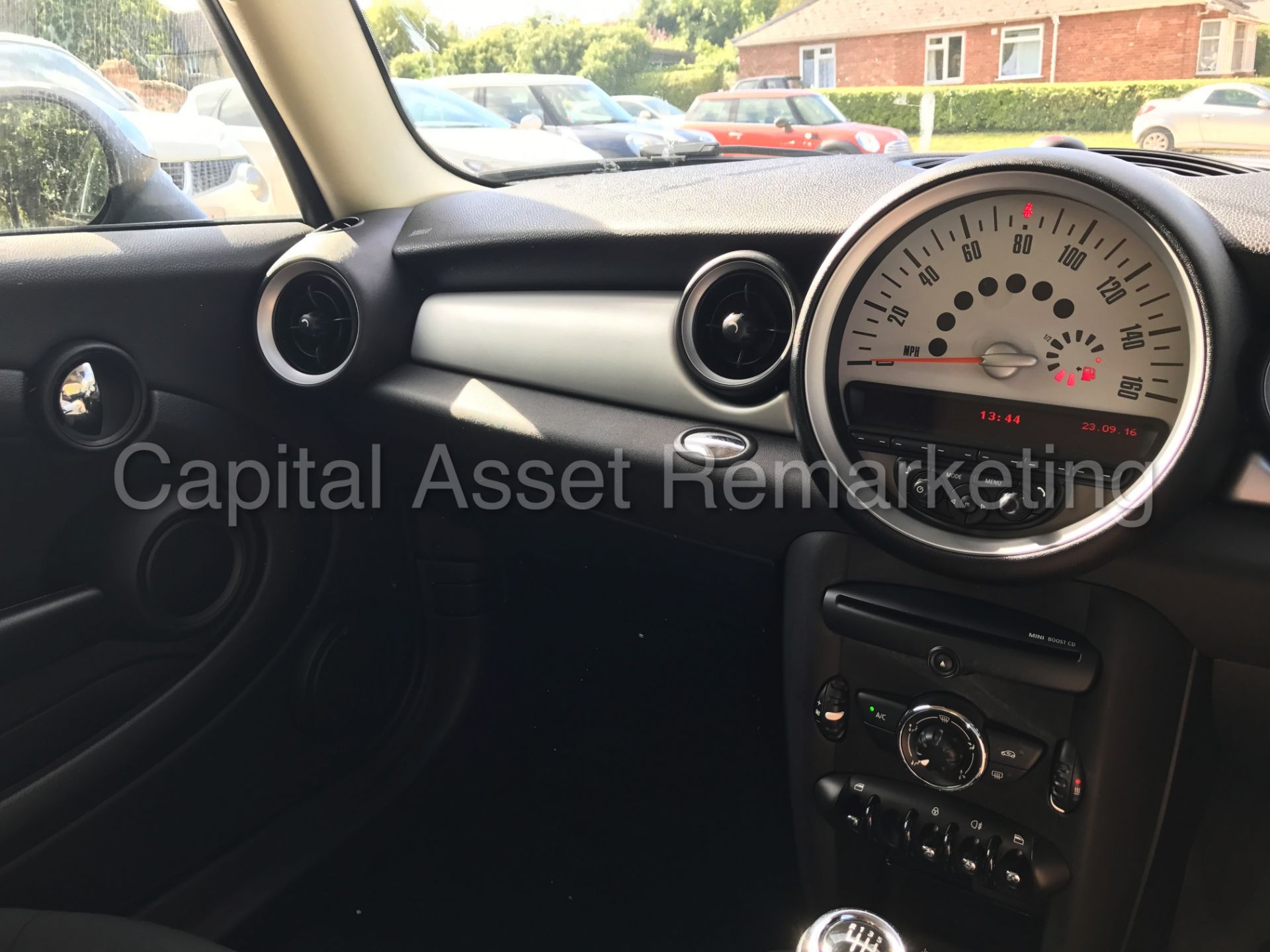 (ON SALE) MINI CLUBMAN "COOPER D" HOT CHOCOLATE EDITION (12 REG) AIR CON - ELEC PACK - COLOUR CODED - Image 16 of 24