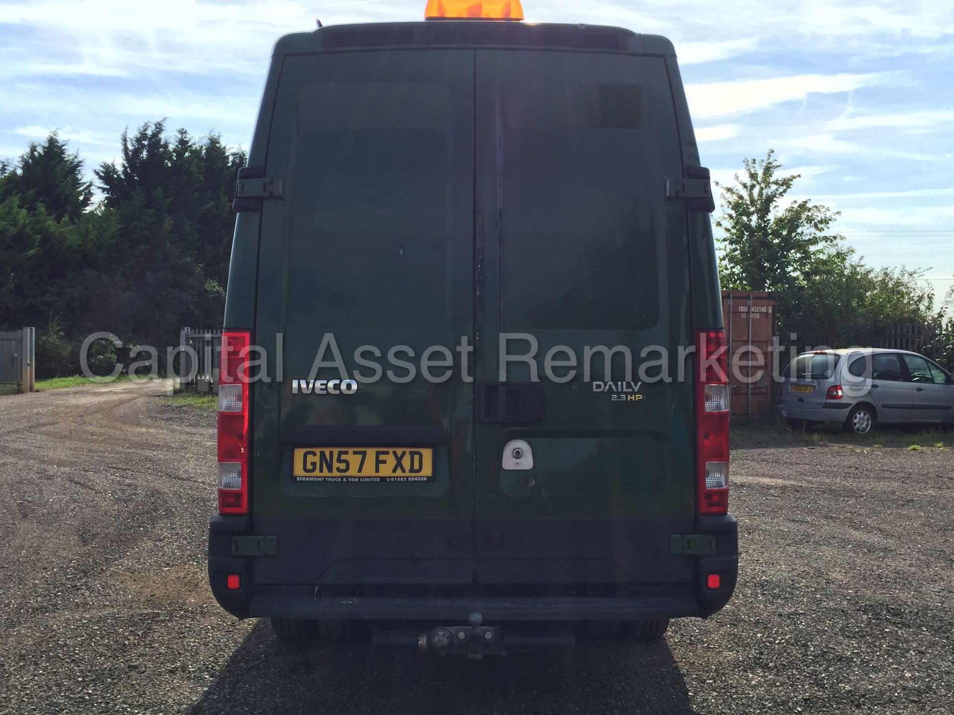 IVECO DAILY 35C12 'MWB HI-ROOF' (2008 MODEL) '2.3 DIESEL' (1 COMPANY OWNER FROM NEW) **LOW MILES** - Image 6 of 16