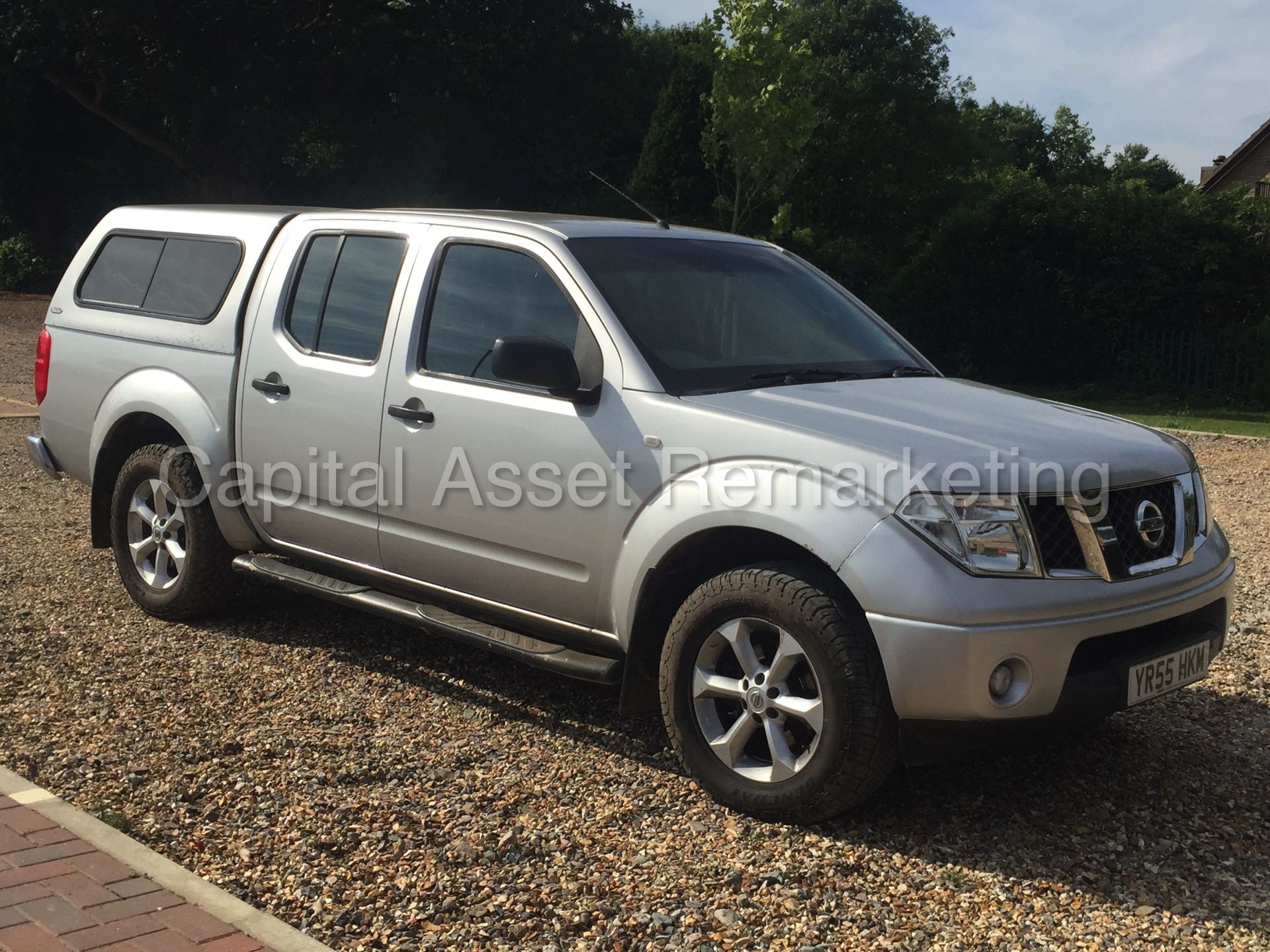 NISSAN NAVARA 'DOUBLE CAB PICK-UP' (2006 MODEL) '2.5 DCI - 6 SPEED - AIR CON' (NO VAT - SAVE 20%)