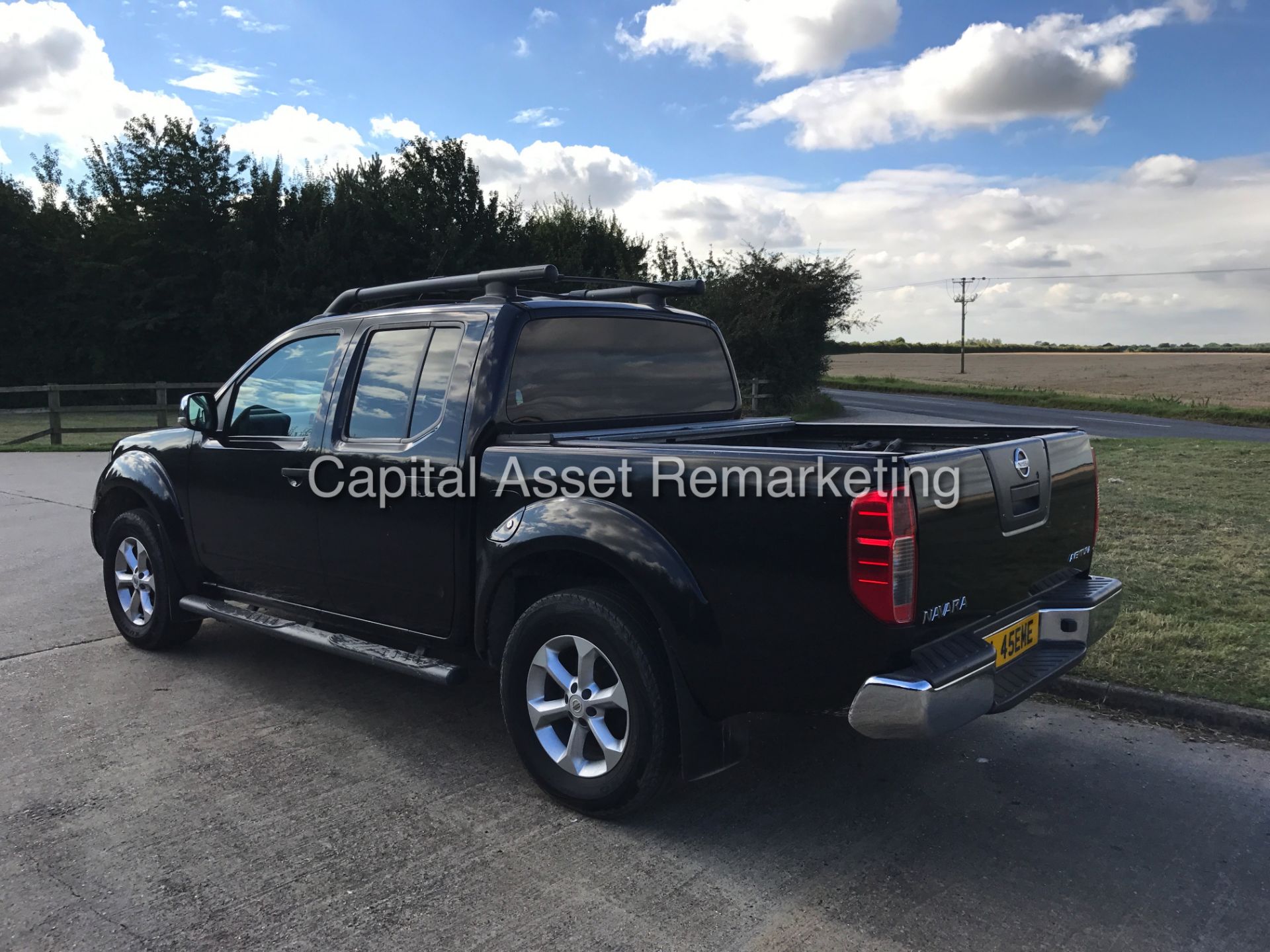 (ON SALE) NISSAN NAVARA 2.5DI AUTO "AVENTURA" DC PICKUP - 2008 MODEL-BLACK EDITION -LEATHER -SAT NAV - Image 5 of 25