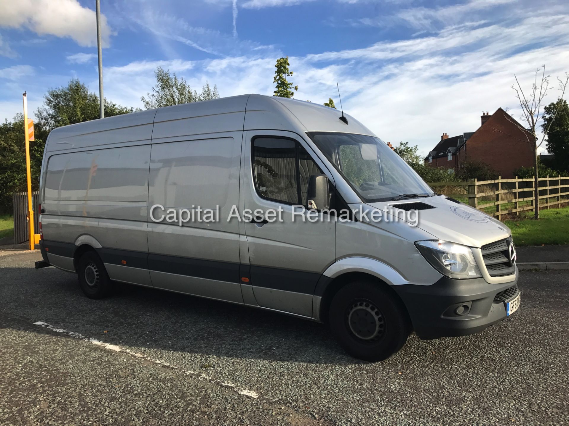 (ON SALE) MERCEDES SPRINTER 313CDI "130BHP / 6 SPEED" LWB / HI TOP (2014 MODEL) 1 OWNER - LOW MILES - Image 7 of 17