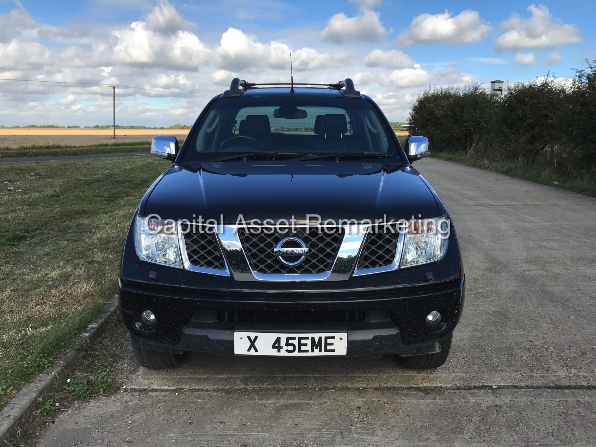 (ON SALE) NISSAN NAVARA 2.5DI AUTO "AVENTURA" DC PICKUP - 2008 MODEL-BLACK EDITION -LEATHER -SAT NAV - Image 2 of 25