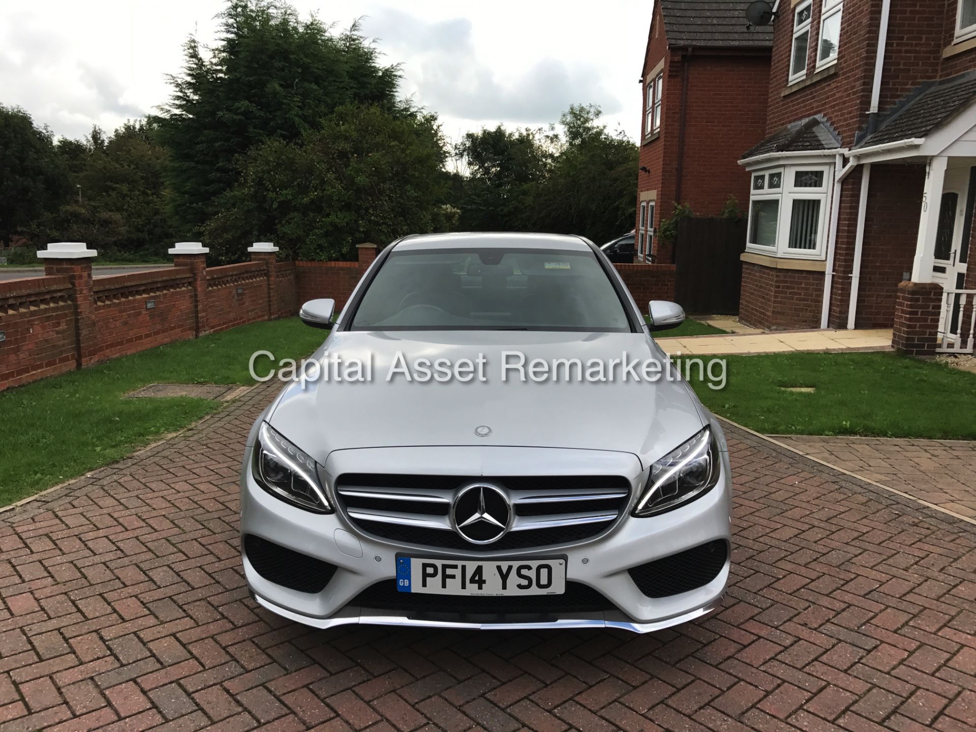 MERCEDES C220CDI "AMG LINE SPORT" 7G AUTO (14 REG) NEW SHAPE - SAT NAV - LEATHER - 1 OWNER -TOP SPEC - Image 2 of 28