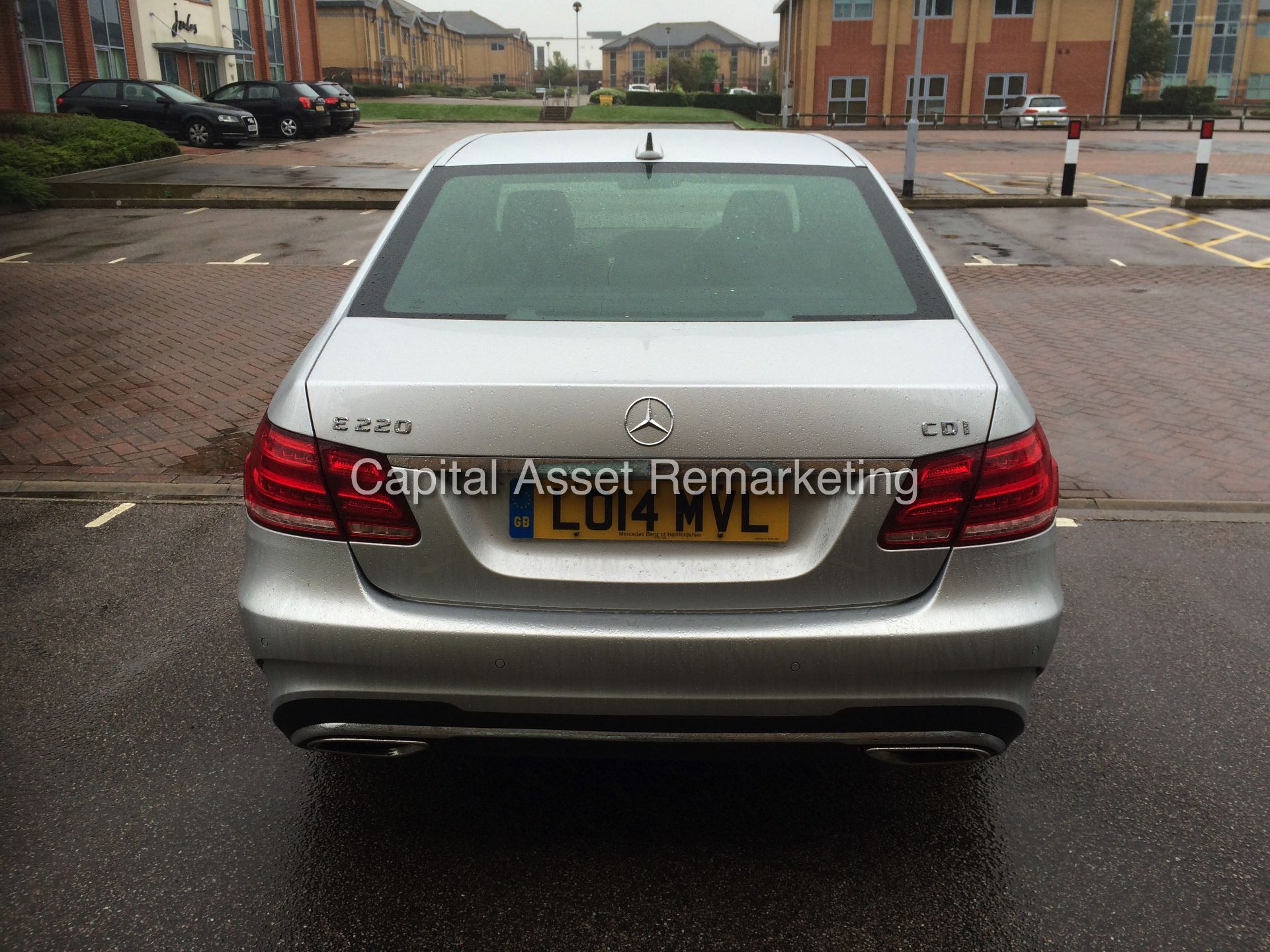 (ON SALE) MERCEDES E220CDI "AMG SPORT" (14 REG) NEW SHAPE - COMMAND SAT NAV - LEATHER - 1 OWNER - Image 6 of 22