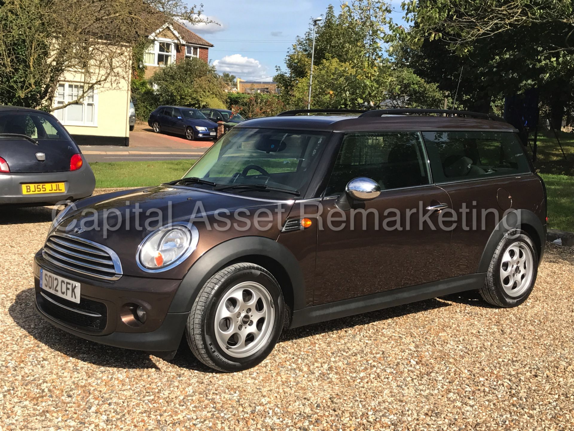 (ON SALE) MINI CLUBMAN "COOPER D" HOT CHOCOLATE EDITION (12 REG) AIR CON - ELEC PACK - COLOUR CODED