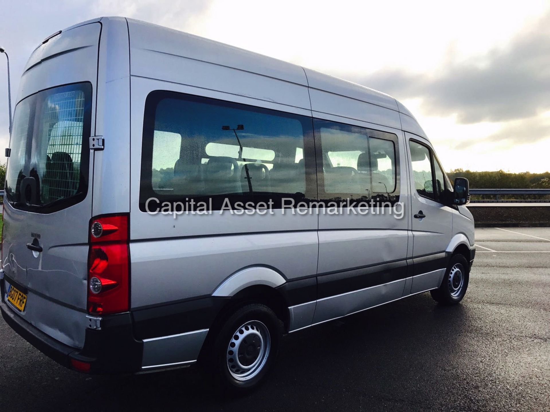 VOLKSWAGEN CRAFTER 2.5TDI "109" 15 SEATER - MINIBUS - ONLY 55K MILES (FSH) - SILVER - 1 OWNER - Image 4 of 13