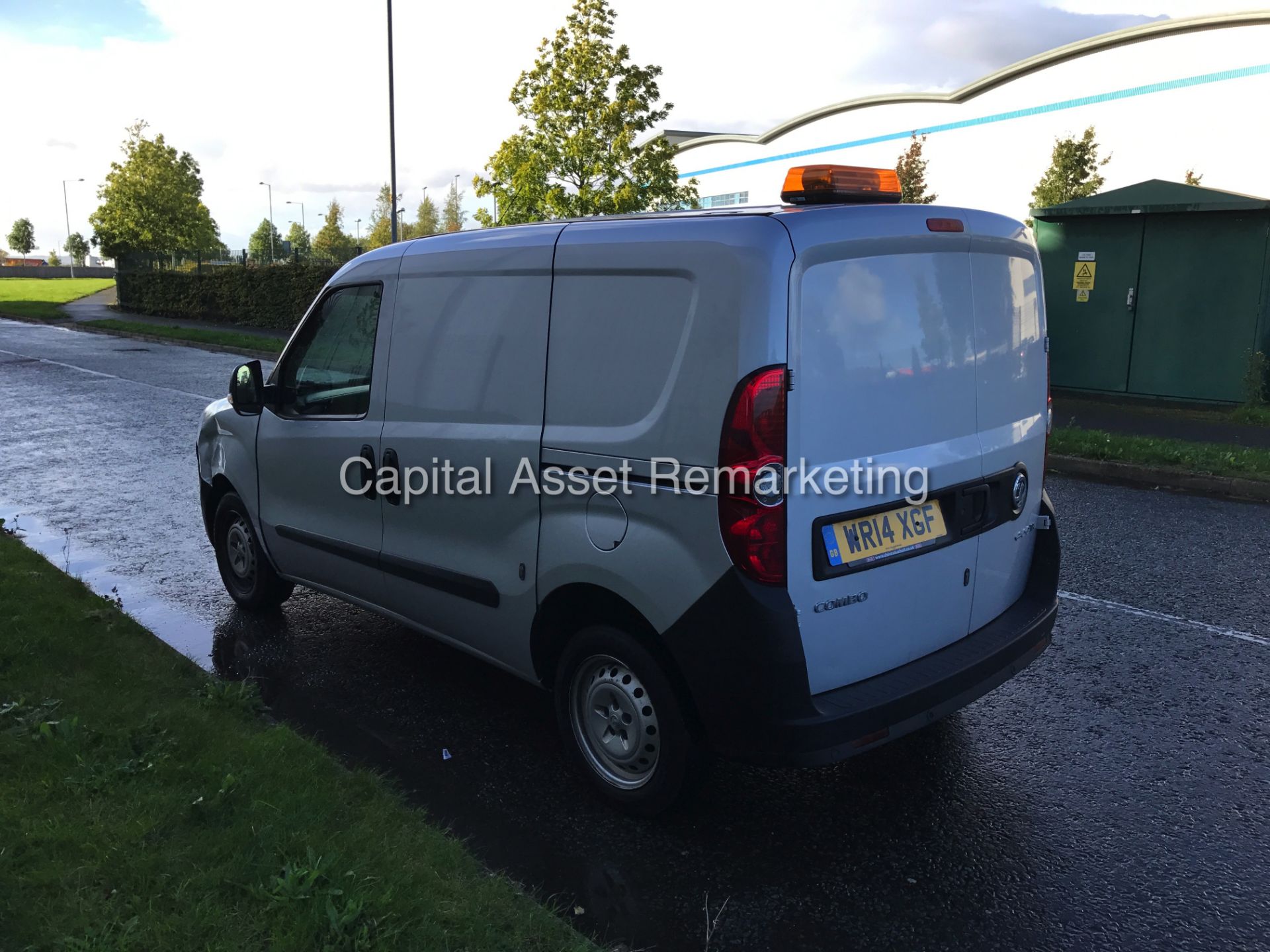 ON SALE VAUXHALL COMBO 1.3CDTI "ECOFLEX"(14 REG - NEW SHAPE) AIR CON - ELEC PACK - SILVER -SIDE DOOR - Image 5 of 16