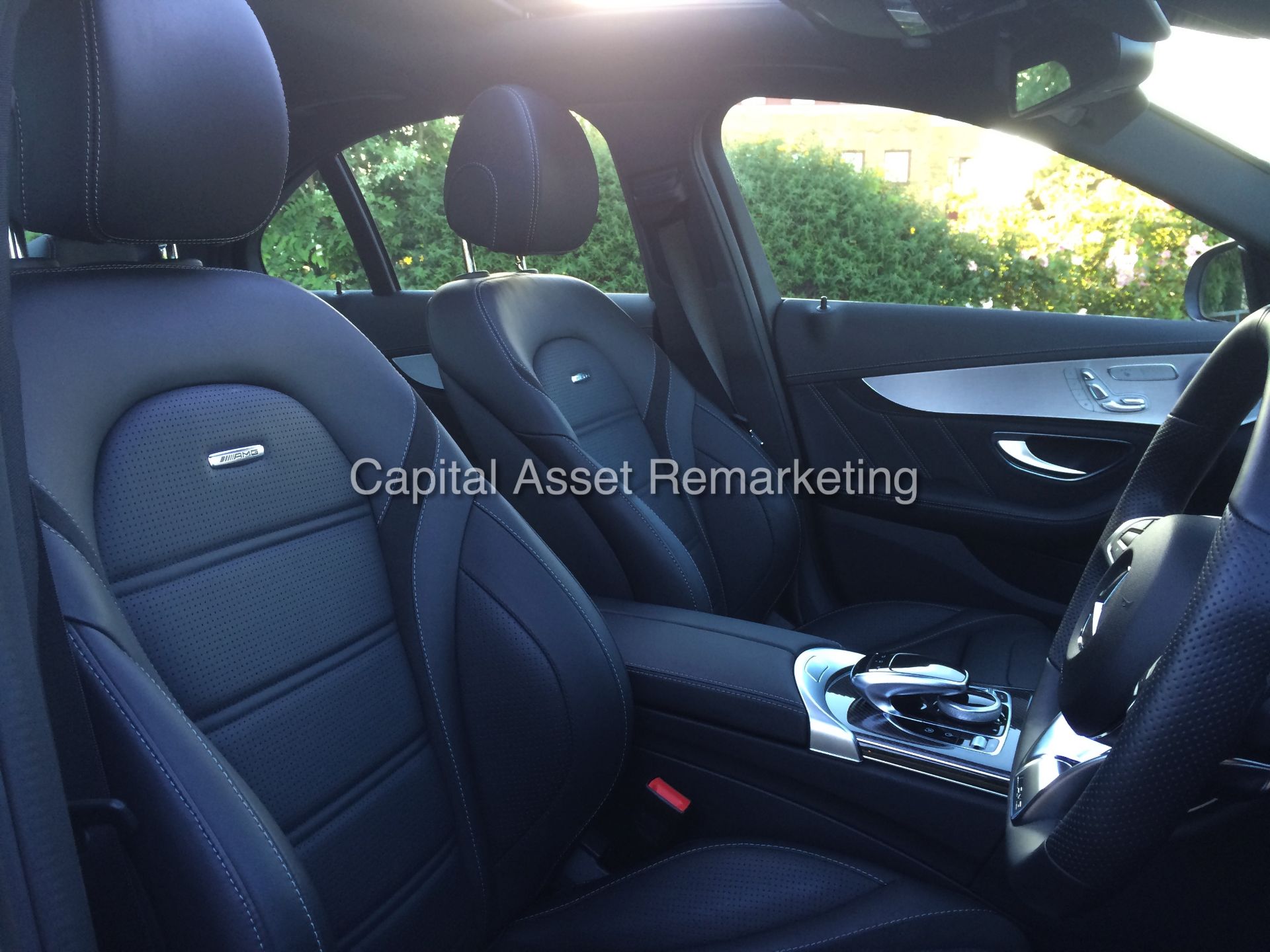 (On Sale) MERCEDES C63 "AMG PREMIUM" V8 BI-TURBO (2016) - 1 OWNER-COMMAND-LEATHER - PAN ROOF *LOOK* - Image 14 of 28