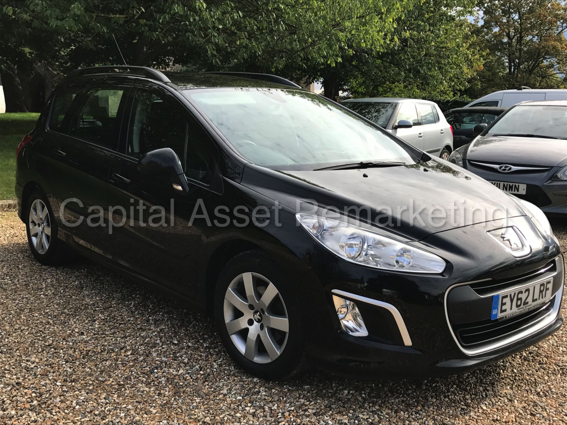 PEUGEOT 308 'SR' (2013 MODEL) '1.6 HDI - 6 SPEED - AIR CON - SAT NAV' (1 OWNER - FULL HISTORY) - Image 7 of 24