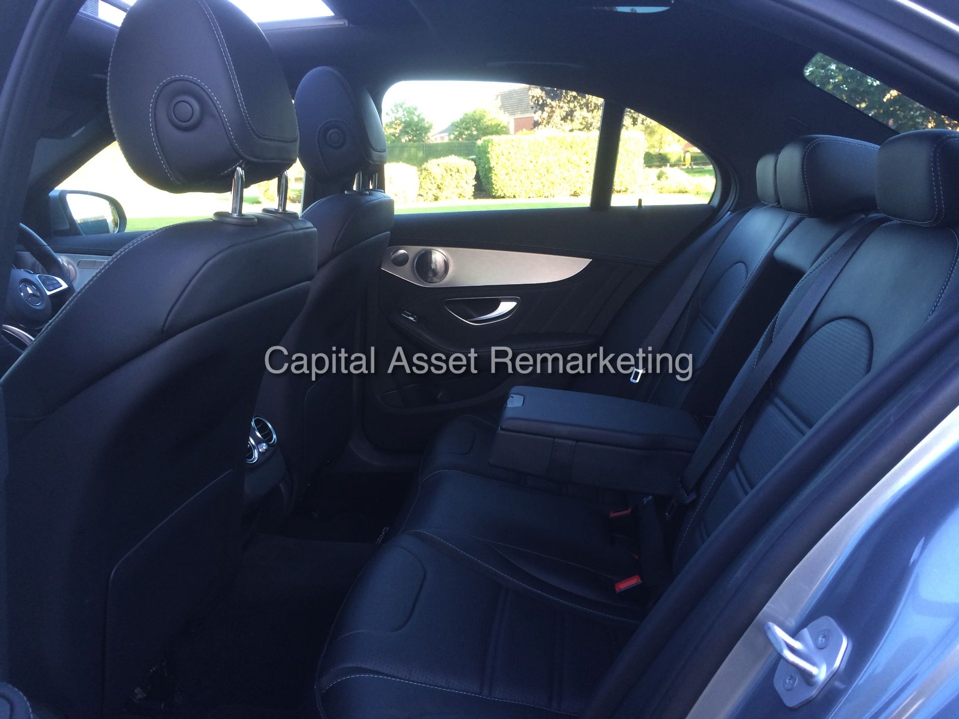 (On Sale) MERCEDES C63 "AMG PREMIUM" V8 BI-TURBO (2016) - 1 OWNER-COMMAND-LEATHER - PAN ROOF *LOOK* - Image 21 of 28