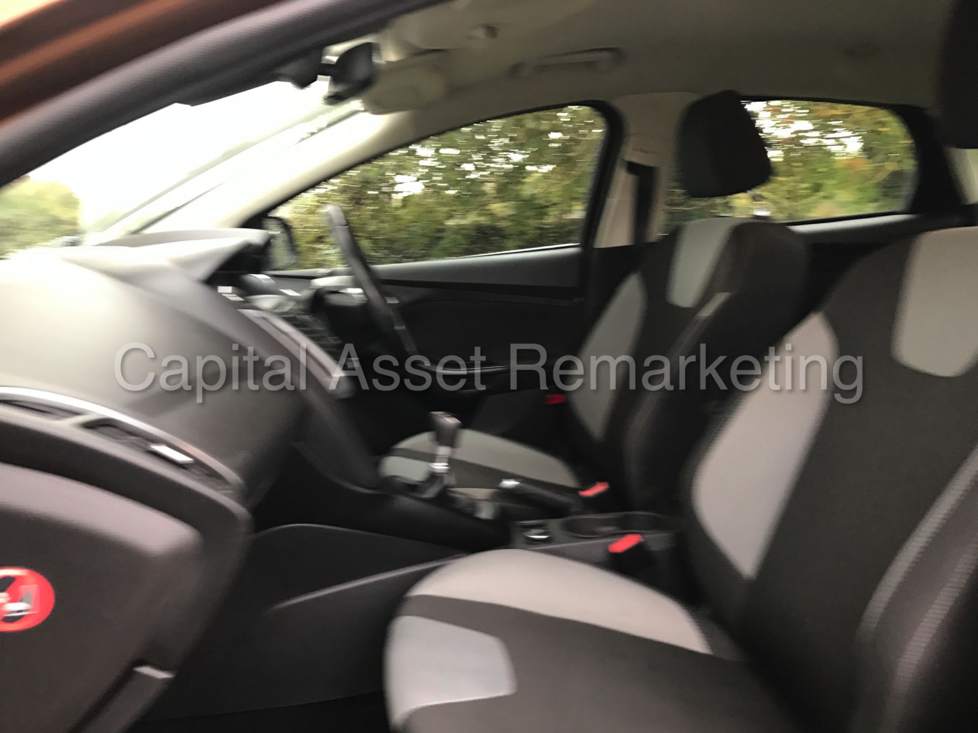 (On Sale) FORD FOCUS 'ZETEC' (2013 - 13 REG) '1.6 TDCI - 6 SPEED - STOP / START - AIR CON - 65 MPG+ - Image 19 of 24