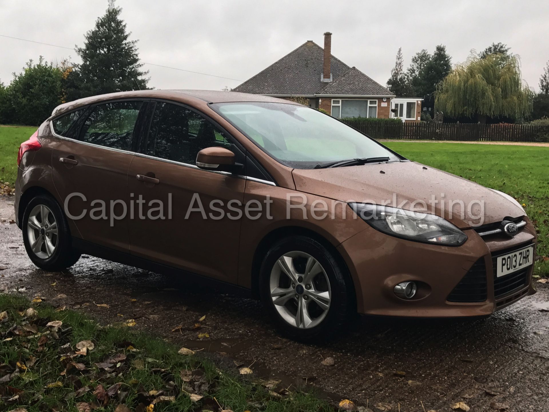 (On Sale) FORD FOCUS 'ZETEC' (2013 - 13 REG) '1.6 TDCI - 6 SPEED - STOP / START - AIR CON - 65 MPG+ - Image 7 of 24