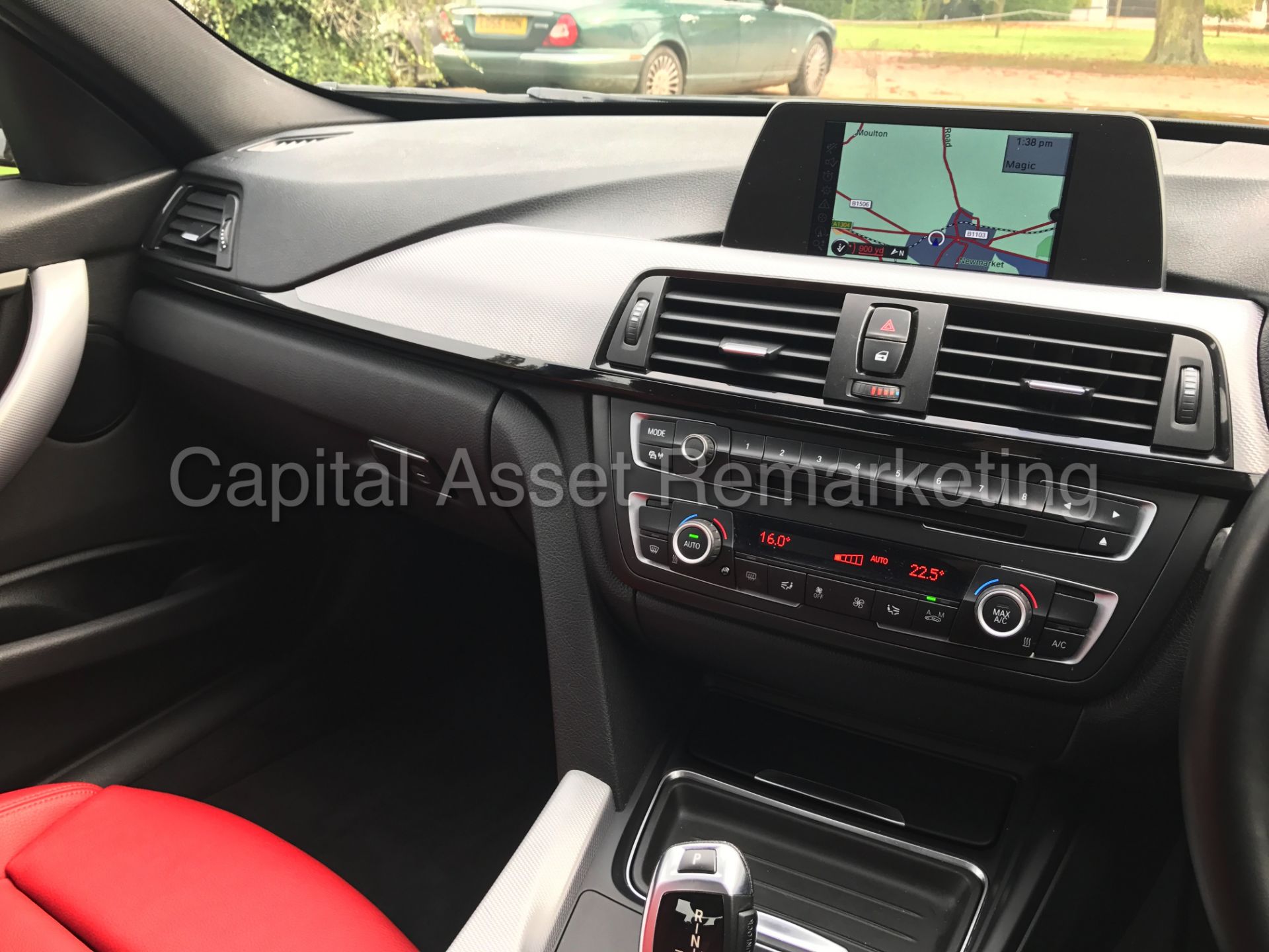 BMW 320D 'M SPORT' (2014 MODEL) '8 SPEED AUTO - LEATHER - SAT NAV' (1 OWNER FROM NEW - FULL HISTORY) - Image 21 of 28