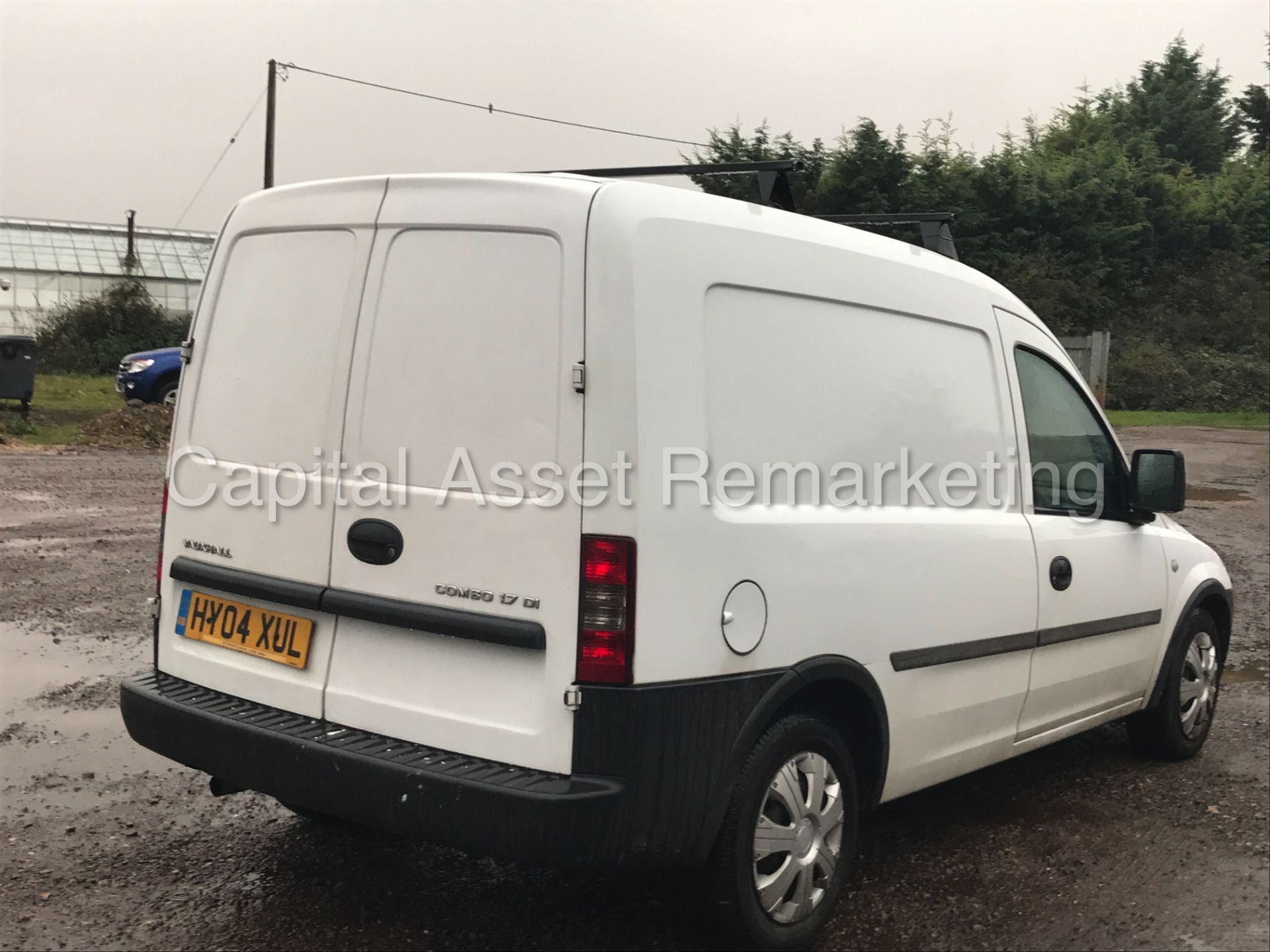 (On Sale) VAUXHALL COMBO 1700 (2004 - 04 REG) '1.7 DI - 5 SPEED' **LONG MOT** (NO VAT - SAVE 20%) - Image 8 of 17