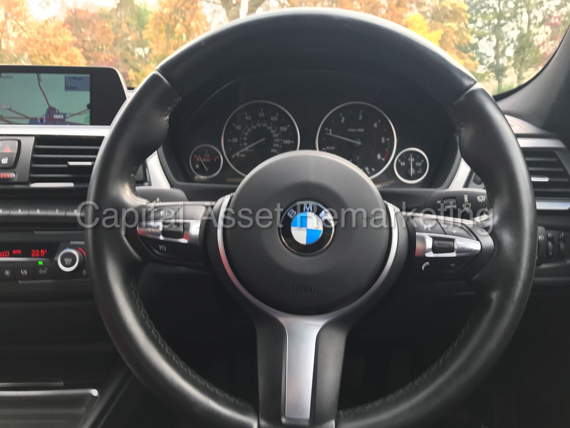 BMW 320D 'M SPORT' (2014 MODEL) '8 SPEED AUTO - LEATHER - SAT NAV' (1 OWNER FROM NEW - FULL HISTORY) - Image 19 of 28