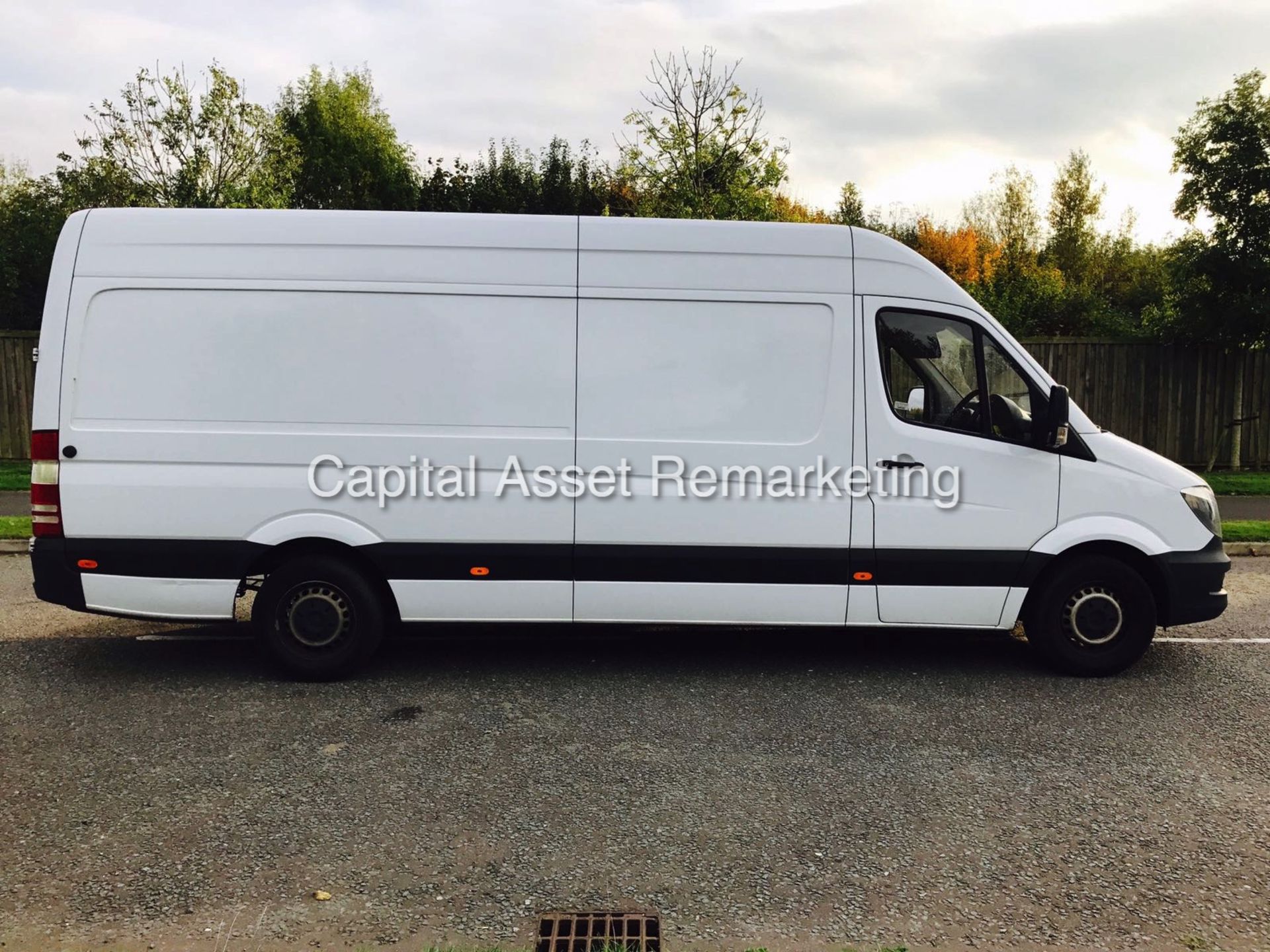 MERCEDES SPRINTER 313CDI - LONG WHEEL BASE - HIGH ROOF - NEW SHAPE - 2014 MODEL - 1 OWNER - LOOK!!! - Image 9 of 12