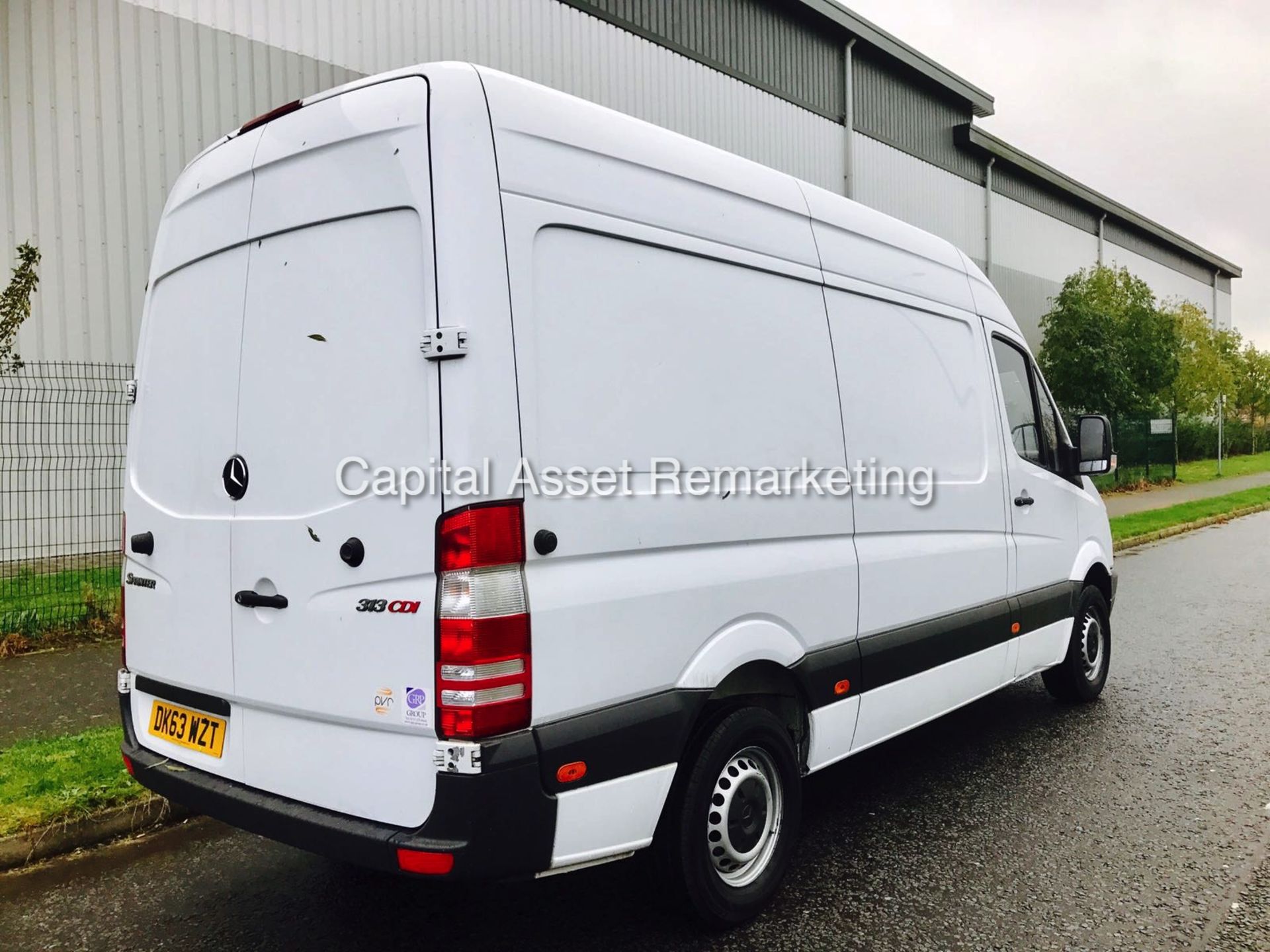 MERCEDES SPRINTER 313CDI - FRIDGE VAN - MEDIUM WHEEL BASE - HIGH ROOF - 3500KG GROSS- 1 OWNER (2014) - Image 6 of 14