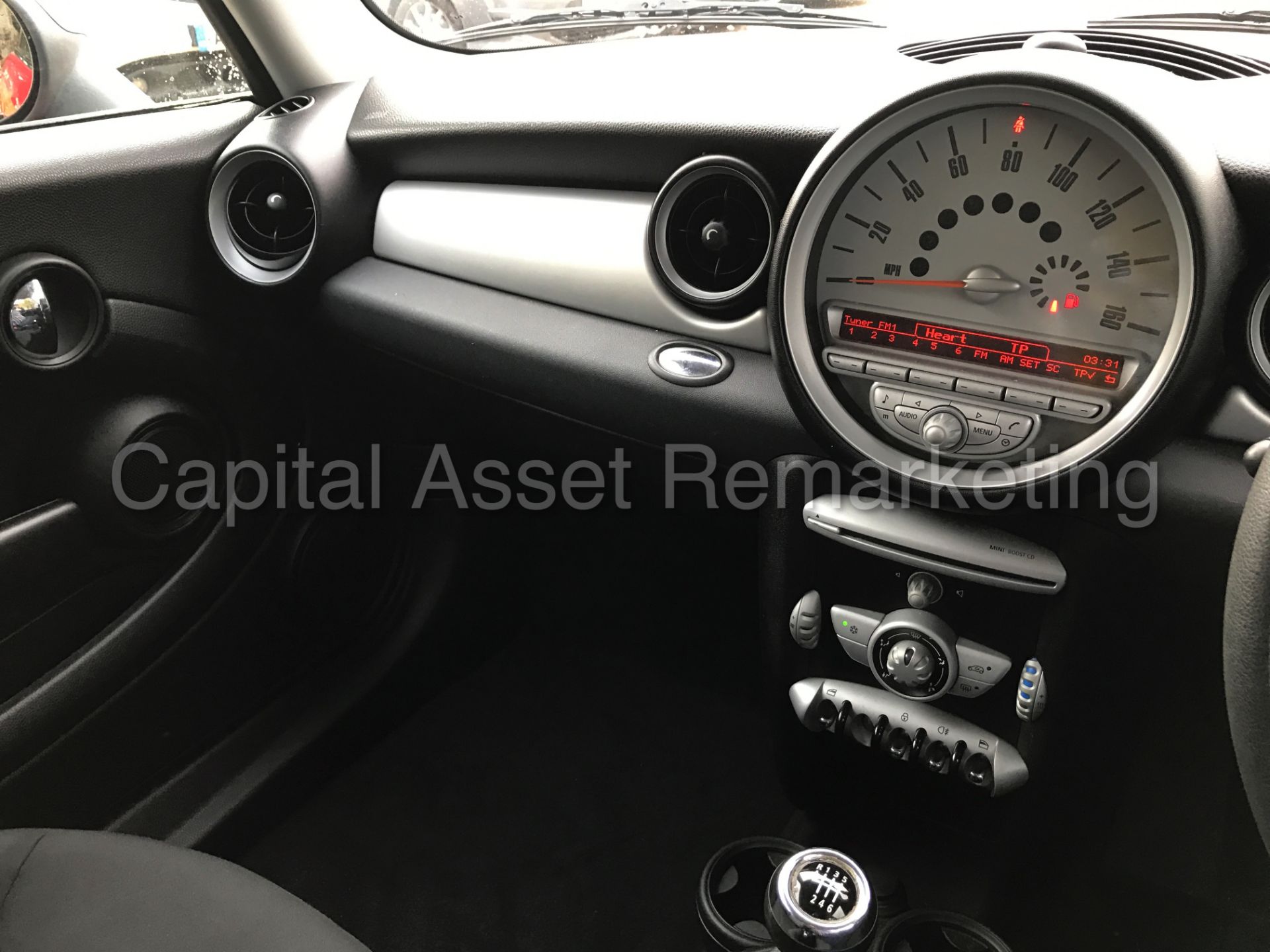 MINI 'ONE EDITION' (2009 - 09 REG) 'PETROL - 6 SPEED - AIR CON - STOP/START' **LOW MILES** (NO VAT) - Image 20 of 23