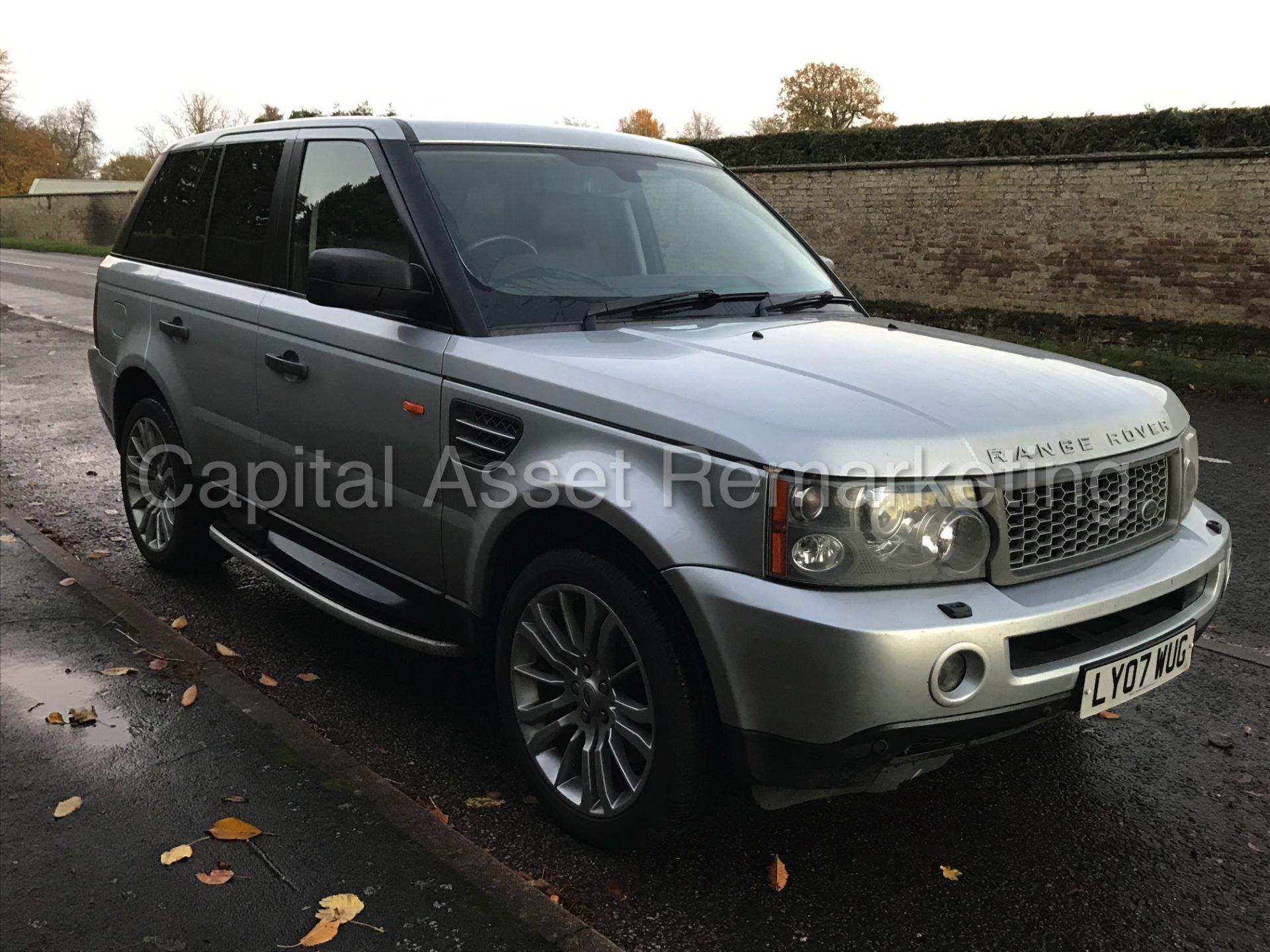 RANGE ROVER SPORT 'HSE' (2007) 'TDV8 - AUTO - LEATHER - SAT NAV - DVDs' *FULL HISTORY* (NO VAT) - Image 8 of 36