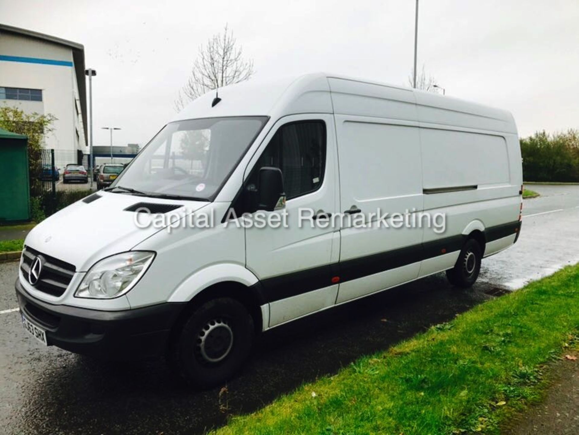 (On Sale) MERCEDES SPRINTER 313CDI - EXTRA LONG WHEEL BASE 4.7 MTR - 2014 MODEL - 1 OWNER -LOW MILES