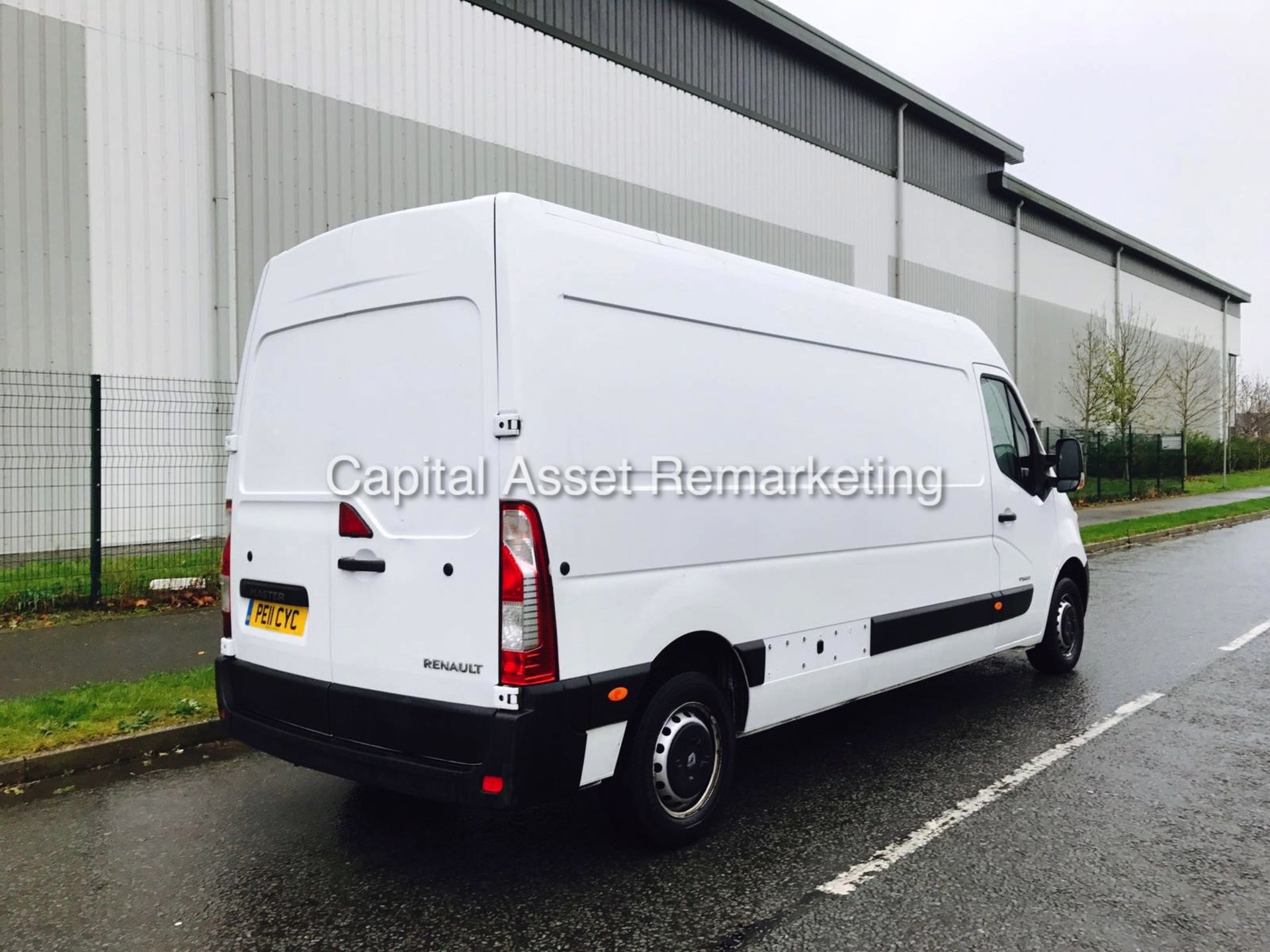 RENAULT MASTER 2.3DCI LWB (11 REG) 1 OWNER - NEW SHAPE - ELEC PACK - Image 6 of 12