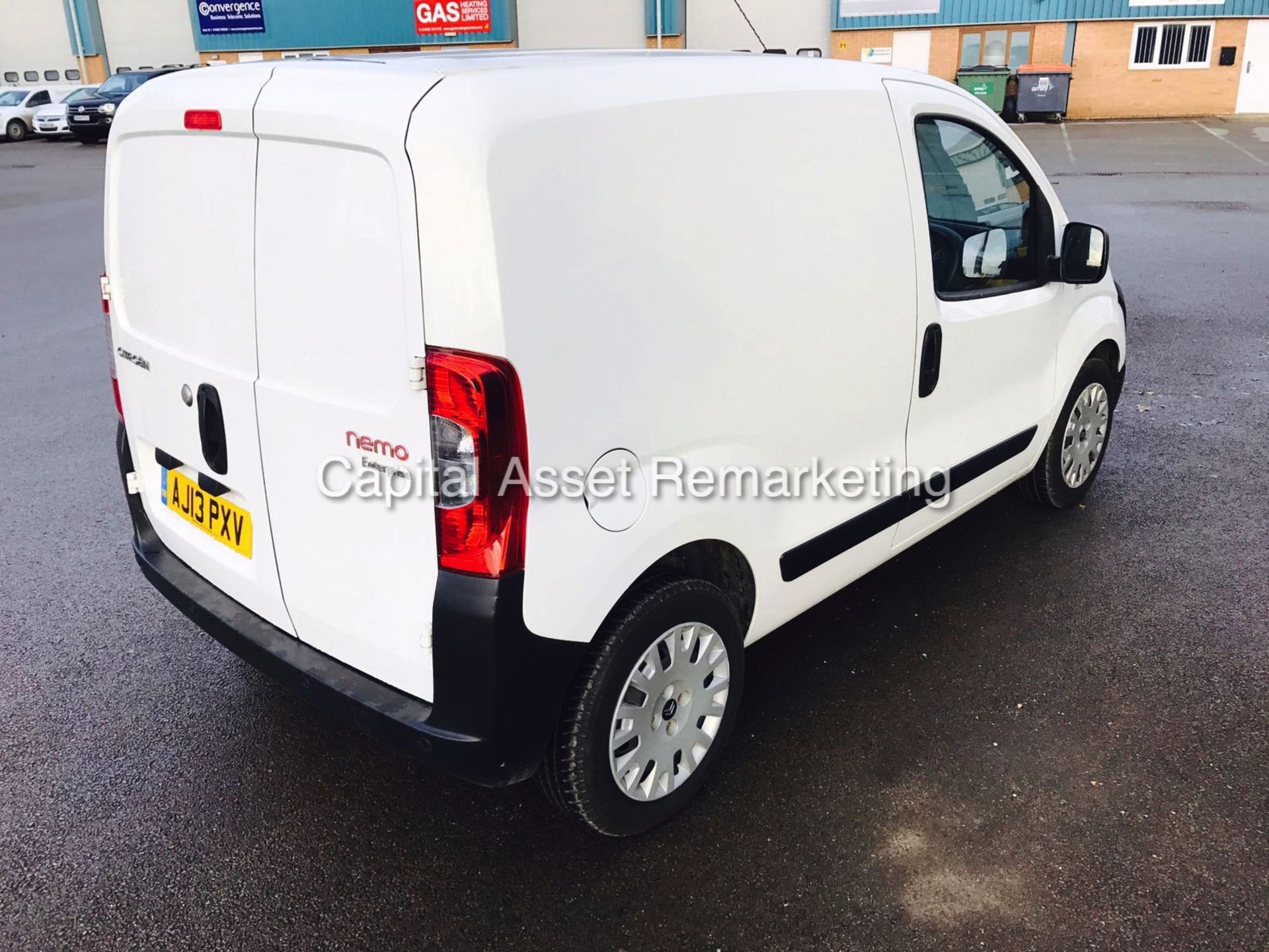 CITROEN NEMO 1.3HDI "ENTERPRISE" (13 REG - NEW SHAPE) 1 OWNER - AIR CON - ELEC PACK - SIDE DOOR -FSH - Image 5 of 13