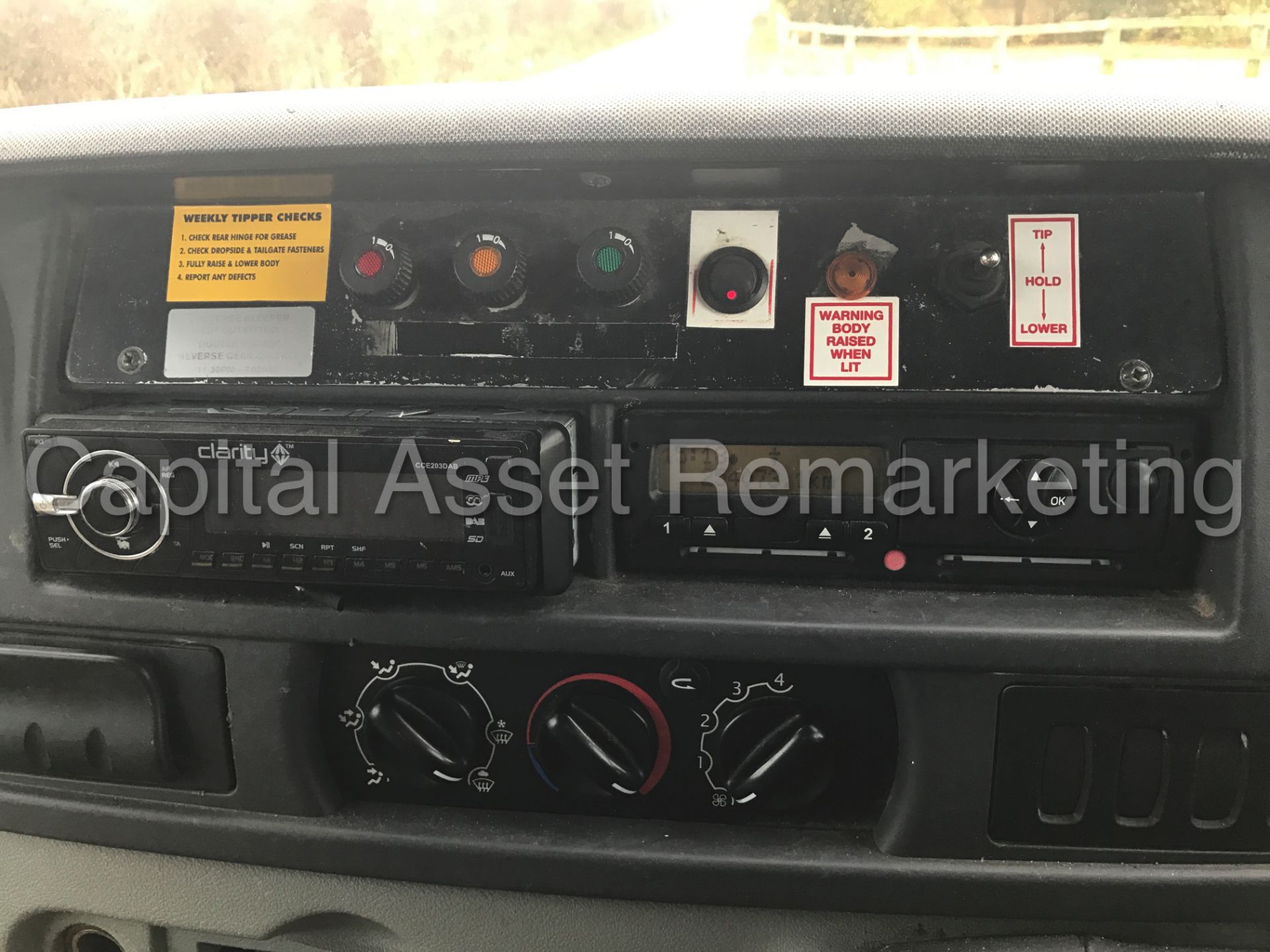 (On Sale) VAUXHALL MOVANO 'LWB TIPPER' (2008 MODEL) '2.5 CDTI - 6 SPEED - D/CAB - 7 SEATER' (NO VAT) - Image 10 of 18