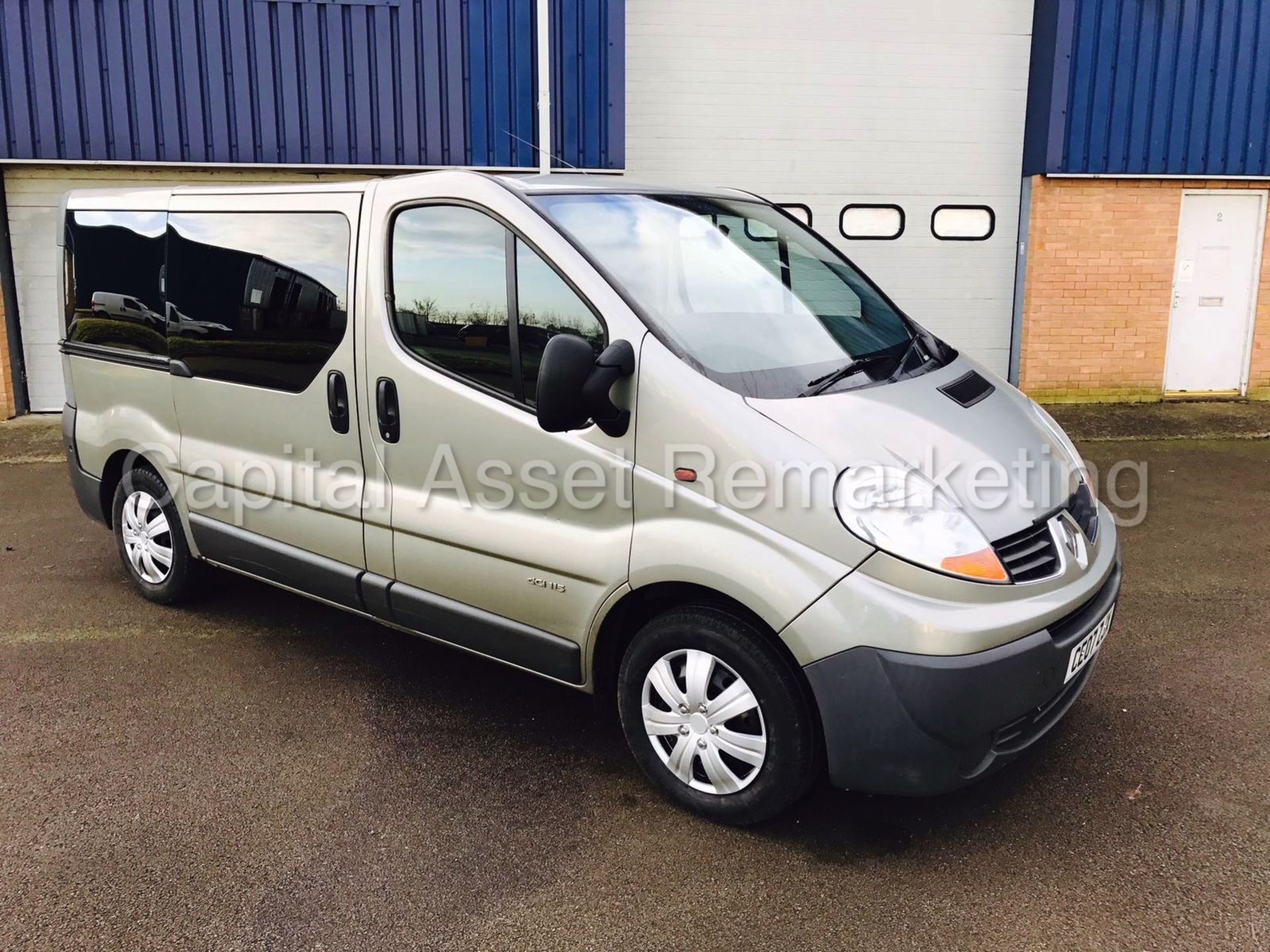 RENAULT TRAFIC SL29 '9 SEATER BUS' (2007) '1.9 DCI - 115 PS - 6 SPEED - A/C' (NO VAT - SAVE 20%)