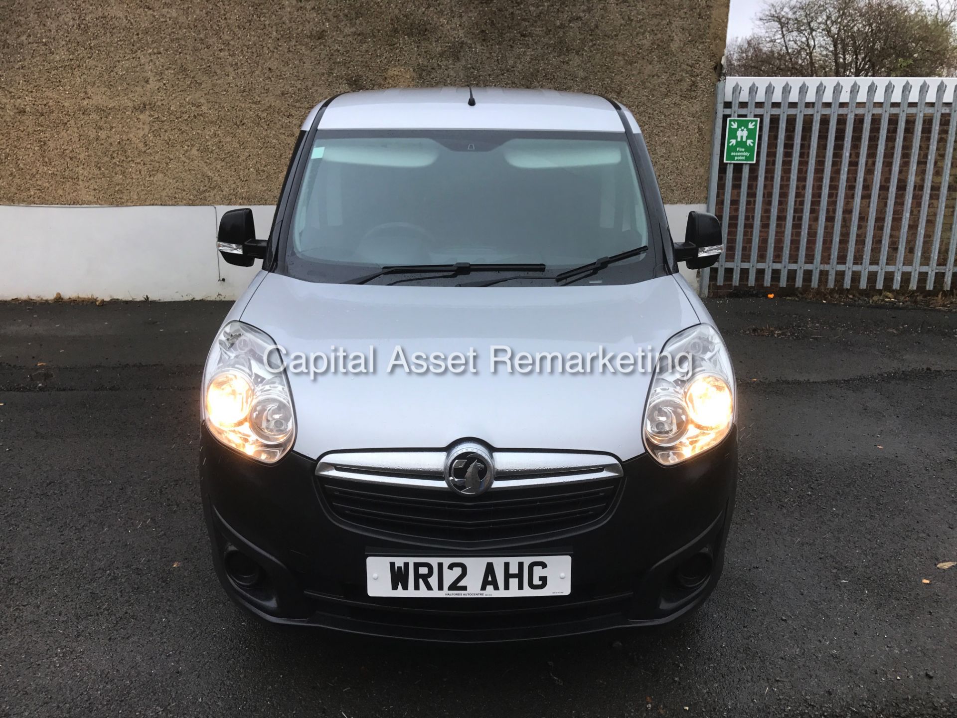 VAUXHALL COMBO 1.3CDTI "NEW SHAPE" (12 REG) 1 OWNER - ONLY 83K FROM NEW - ELEC PACK - SIDE DOOR !!! - Image 2 of 18