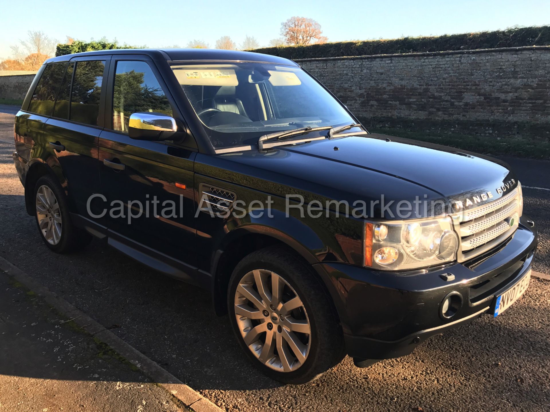 RANGE ROVER SPORT 'HSE' (2007) 'TDV8 - AUTO - LEATHER - SAT NAV' *FULLY LOADED* (NO VAT - SAVE 20%) - Image 5 of 30