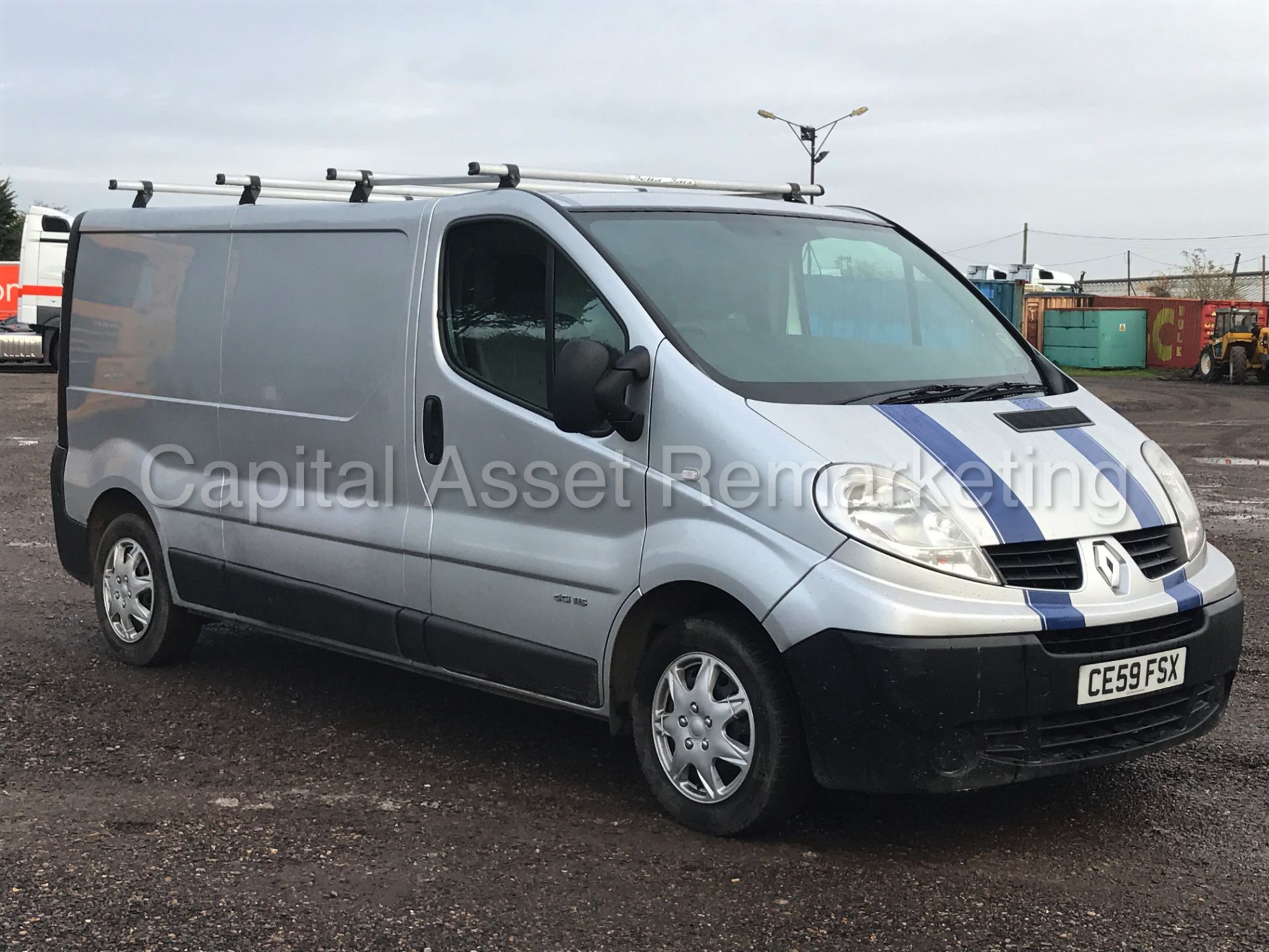 RENAULT TRAFIC LL29 DCI 115 (2010 MODEL) '2.0 DCI - 115 PS - 6 SPEED - LWB' **AIR CON**