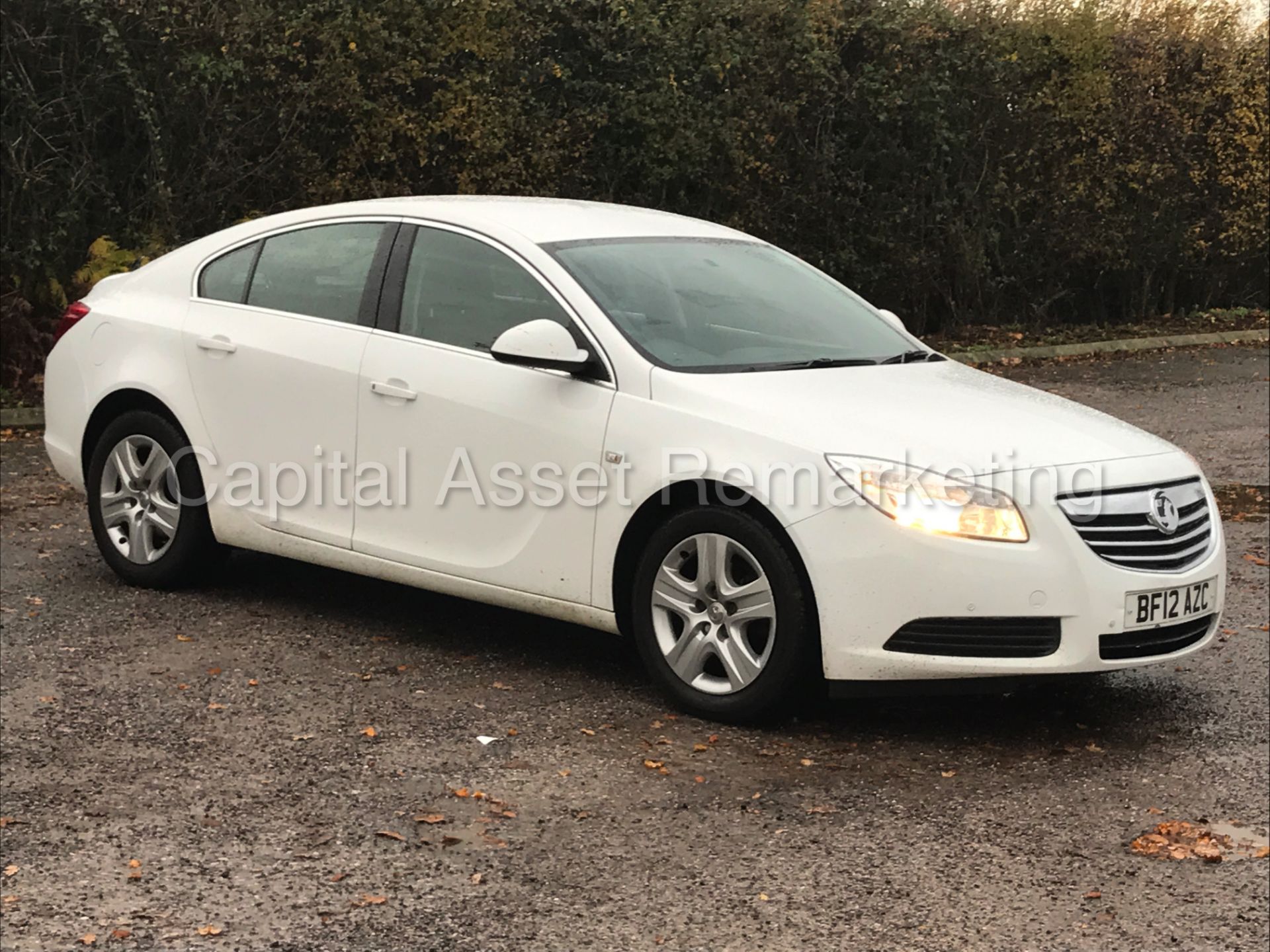 VAUXHALL INSIGNIA 'EXCLUSIVE' (2012) '2.0 CDTI - 6 SPEED - STOP/START - AIR CON' *1 FORMER KEEPER*